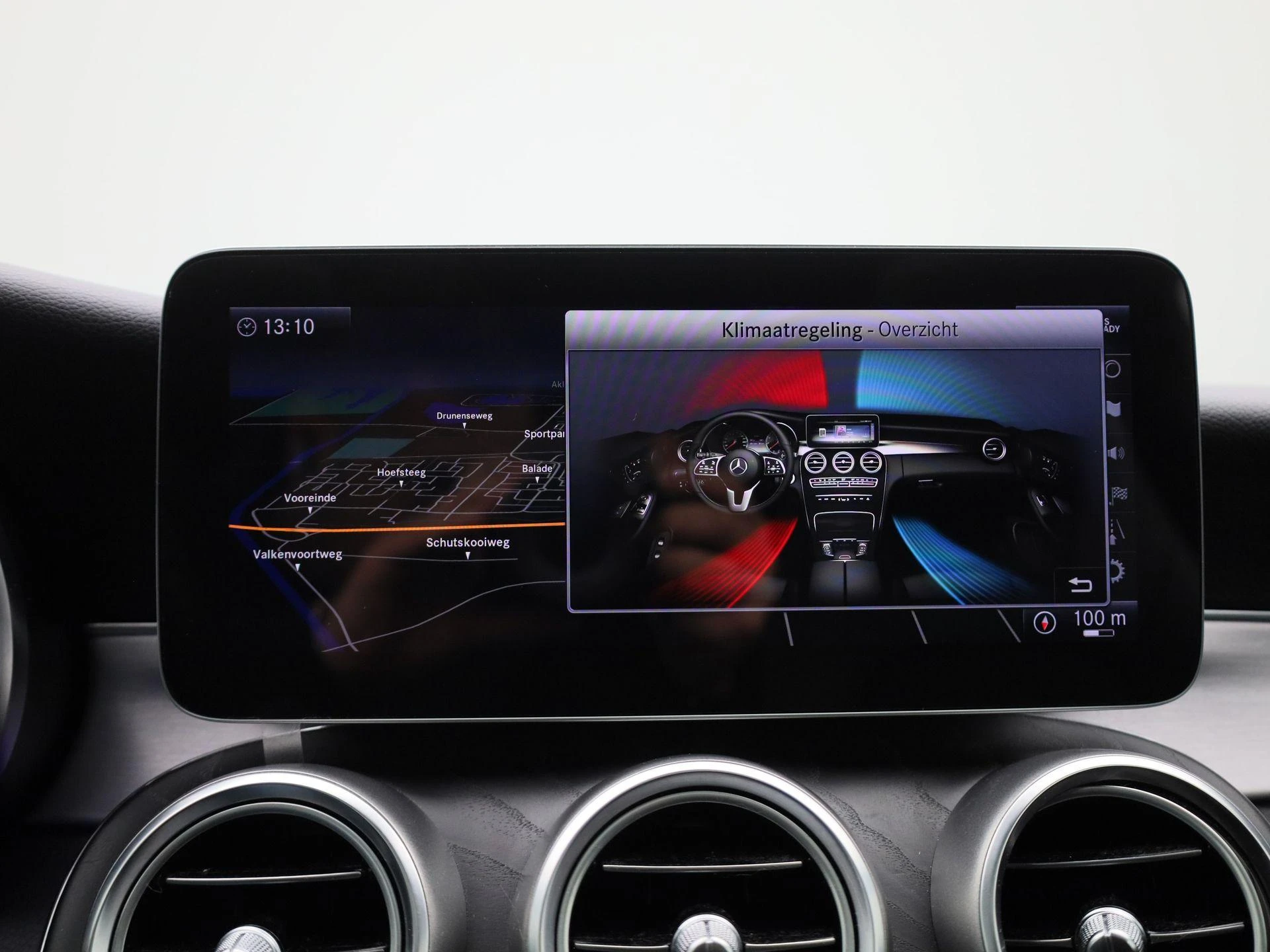 Mercedes-Benz-C-Klasse-image-18
