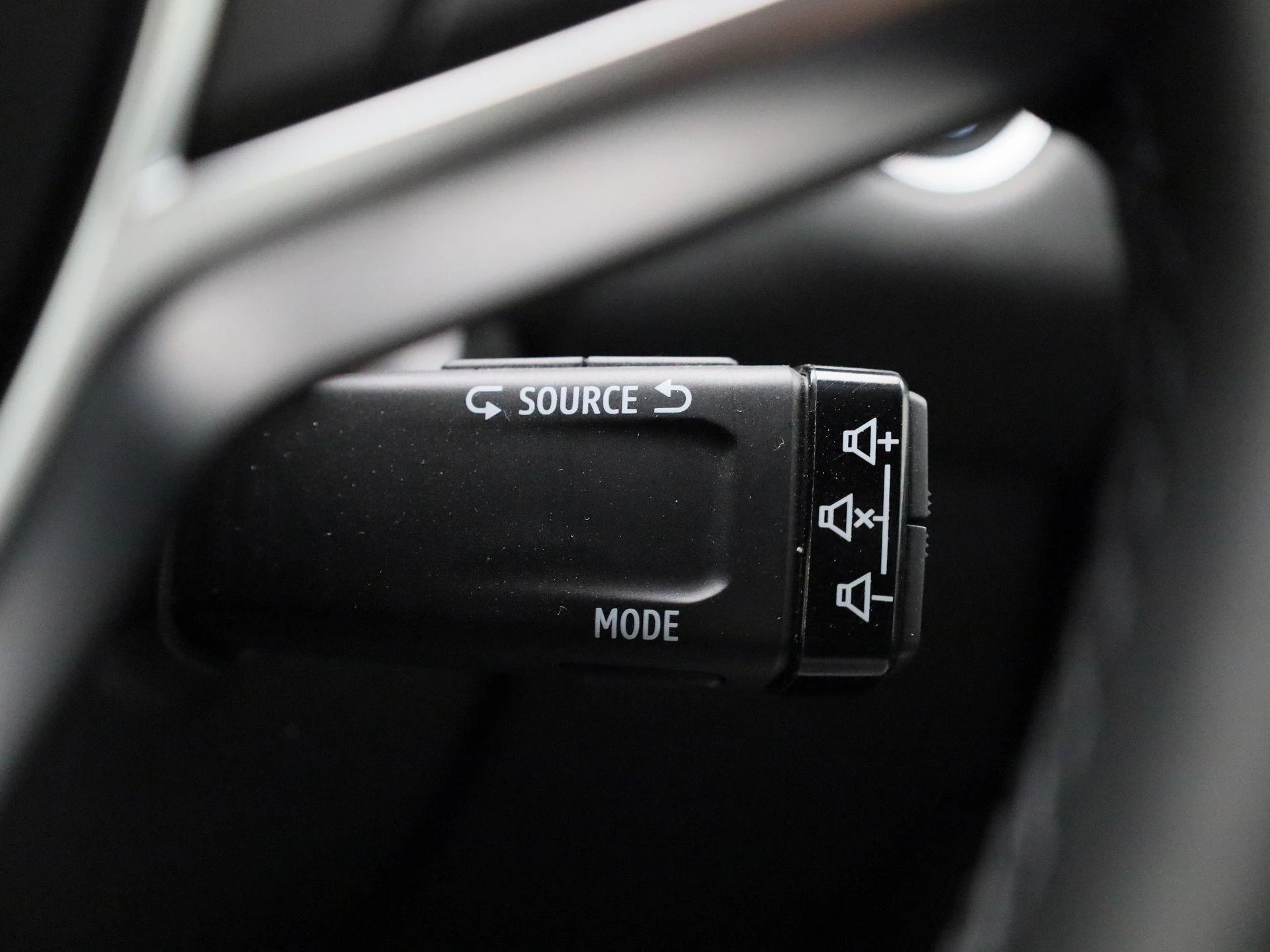 Renault-Captur-image-19