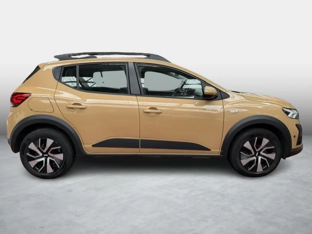 Dacia-Sandero Stepway-image-3