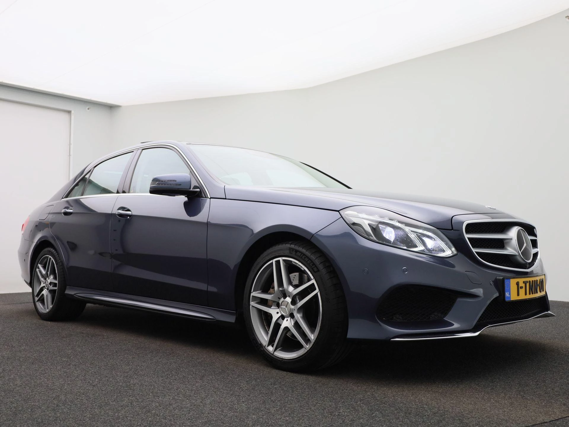 Mercedes-Benz E-Klasse 400 Edition Sport Avantgarde