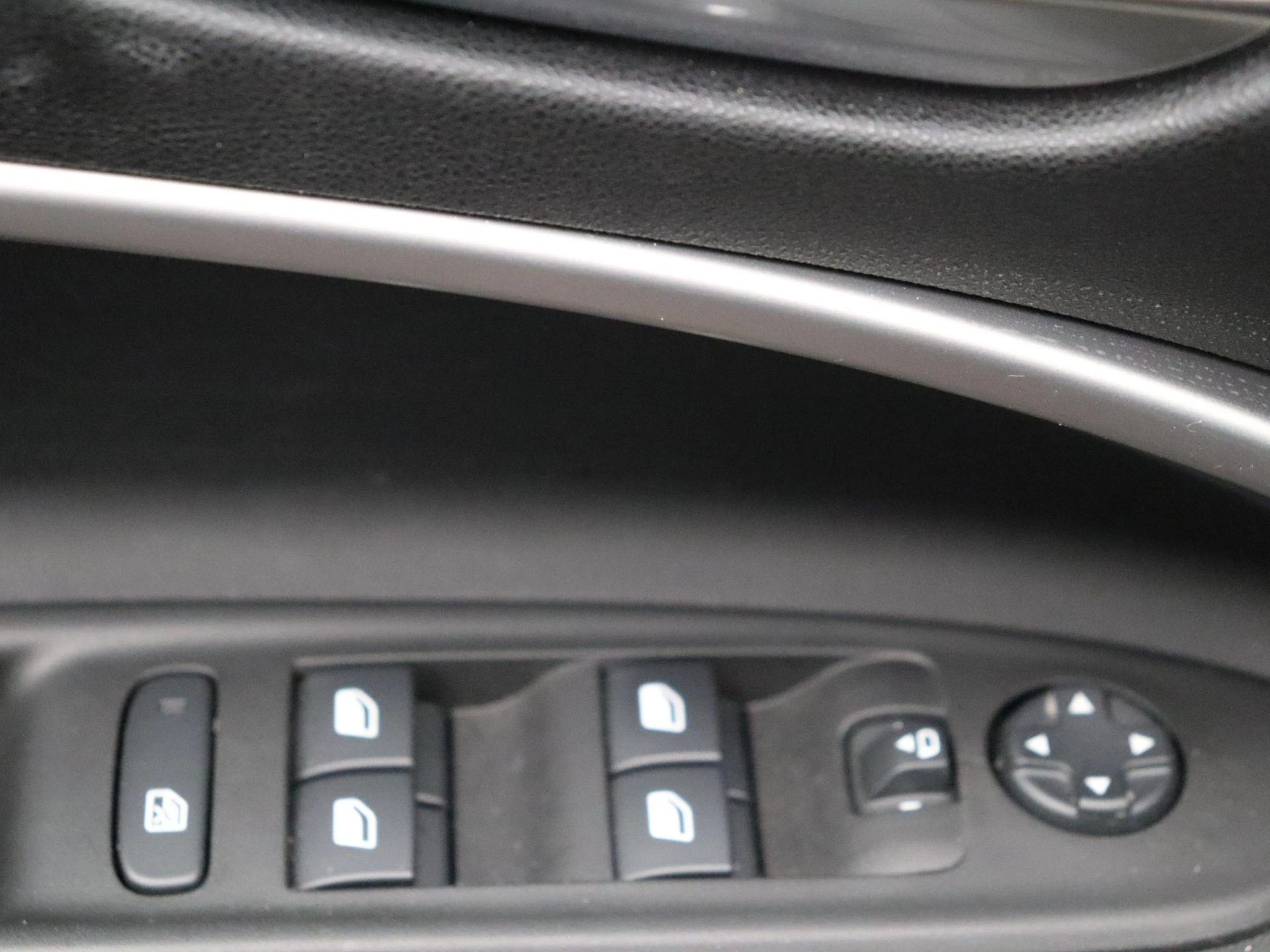 Jeep-Avenger-image-9