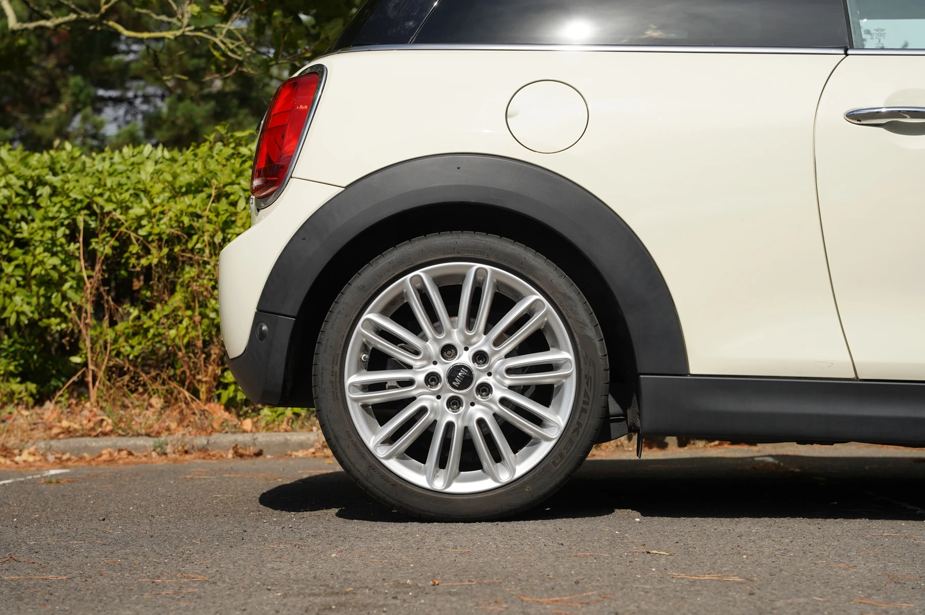 MINI-Cooper-image-26