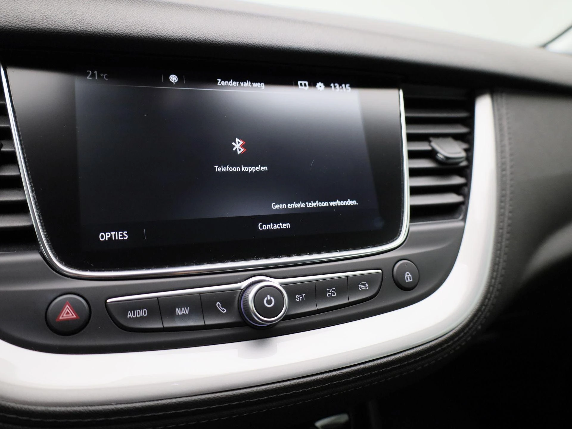 Opel-Grandland X-image-18