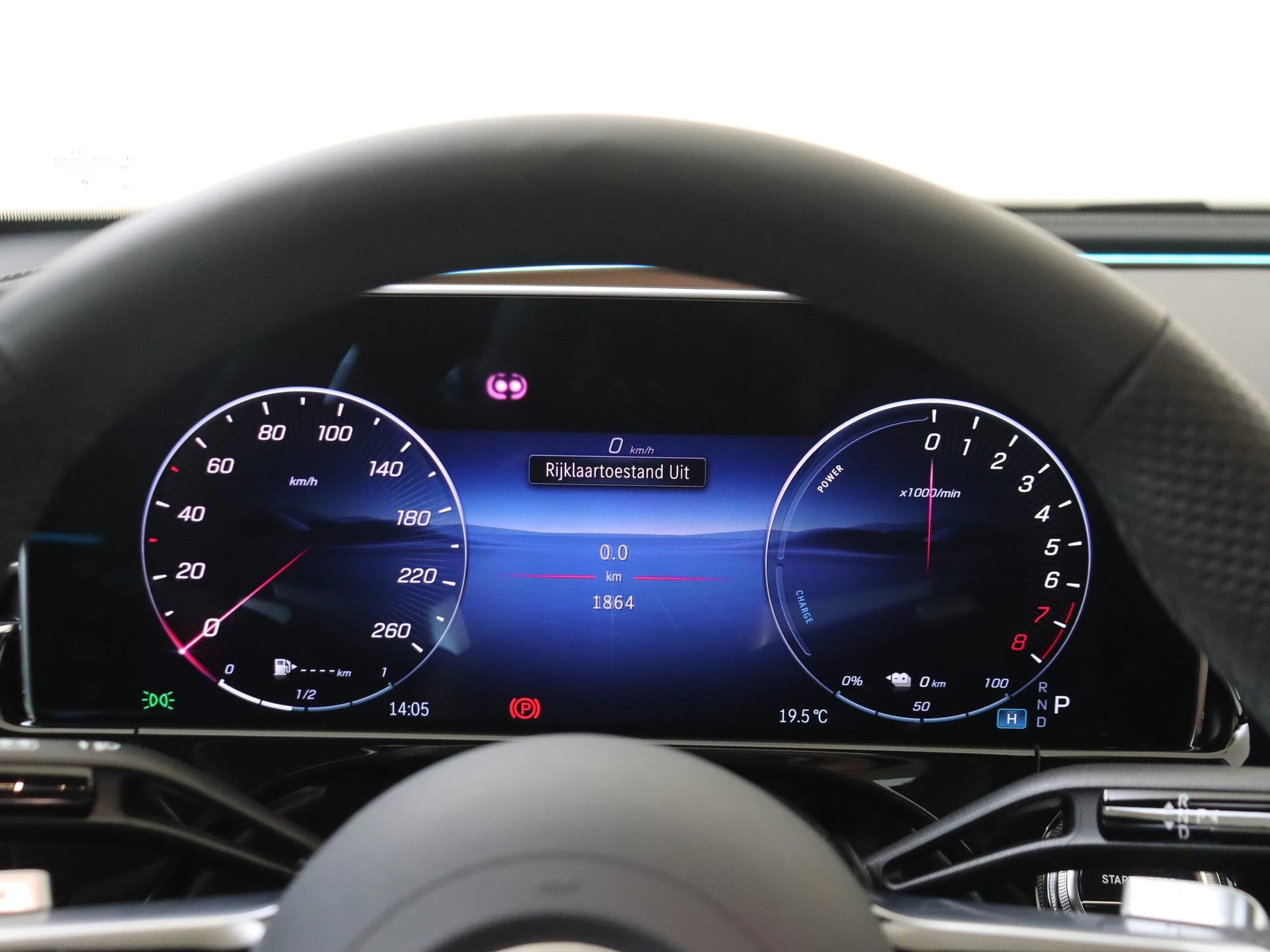 Mercedes-Benz-E-Klasse-image-11