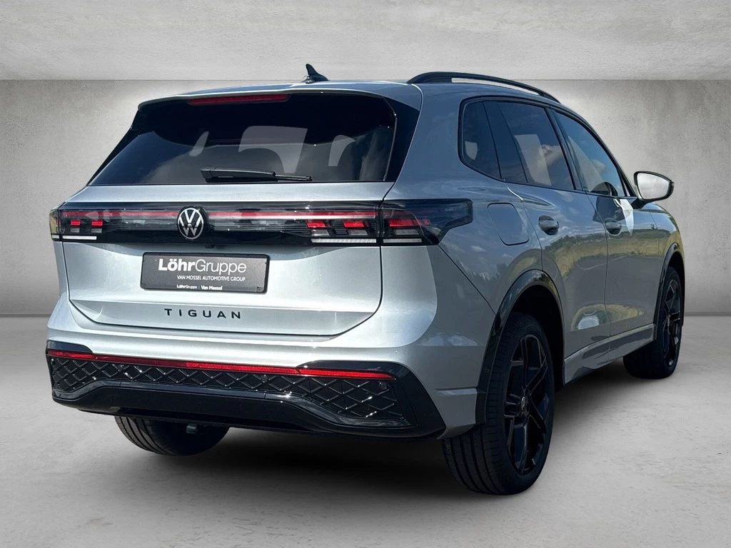 Volkswagen Tiguan 2.0l TDI DSG 4M R-Line *Pano*AHK*DCC