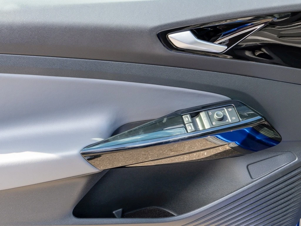 Volkswagen-ID.4-image-12