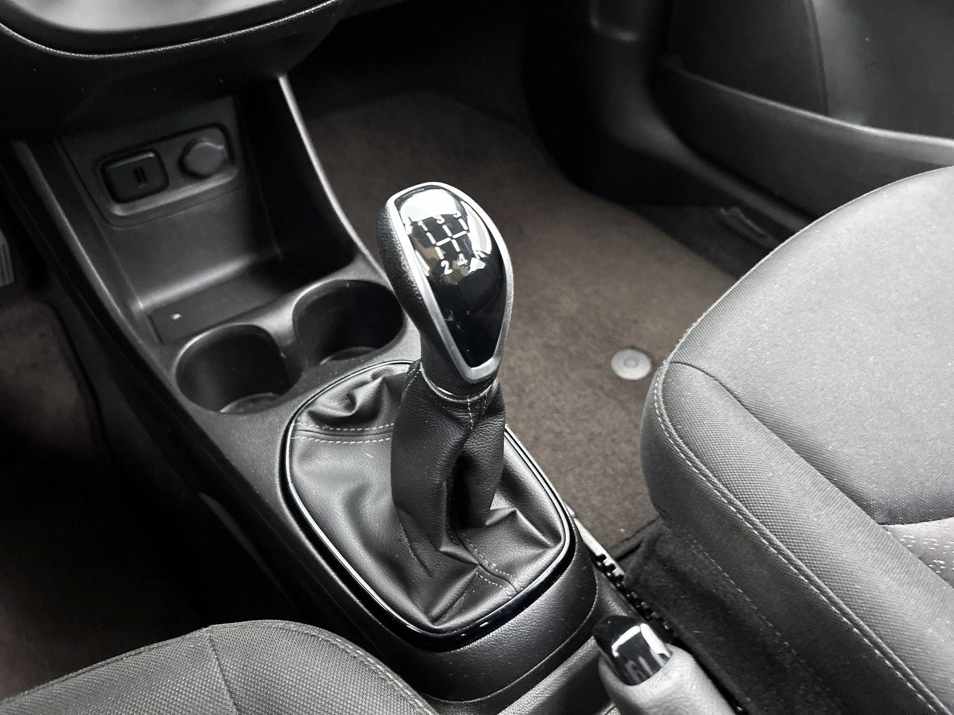 Opel-KARL-image-12