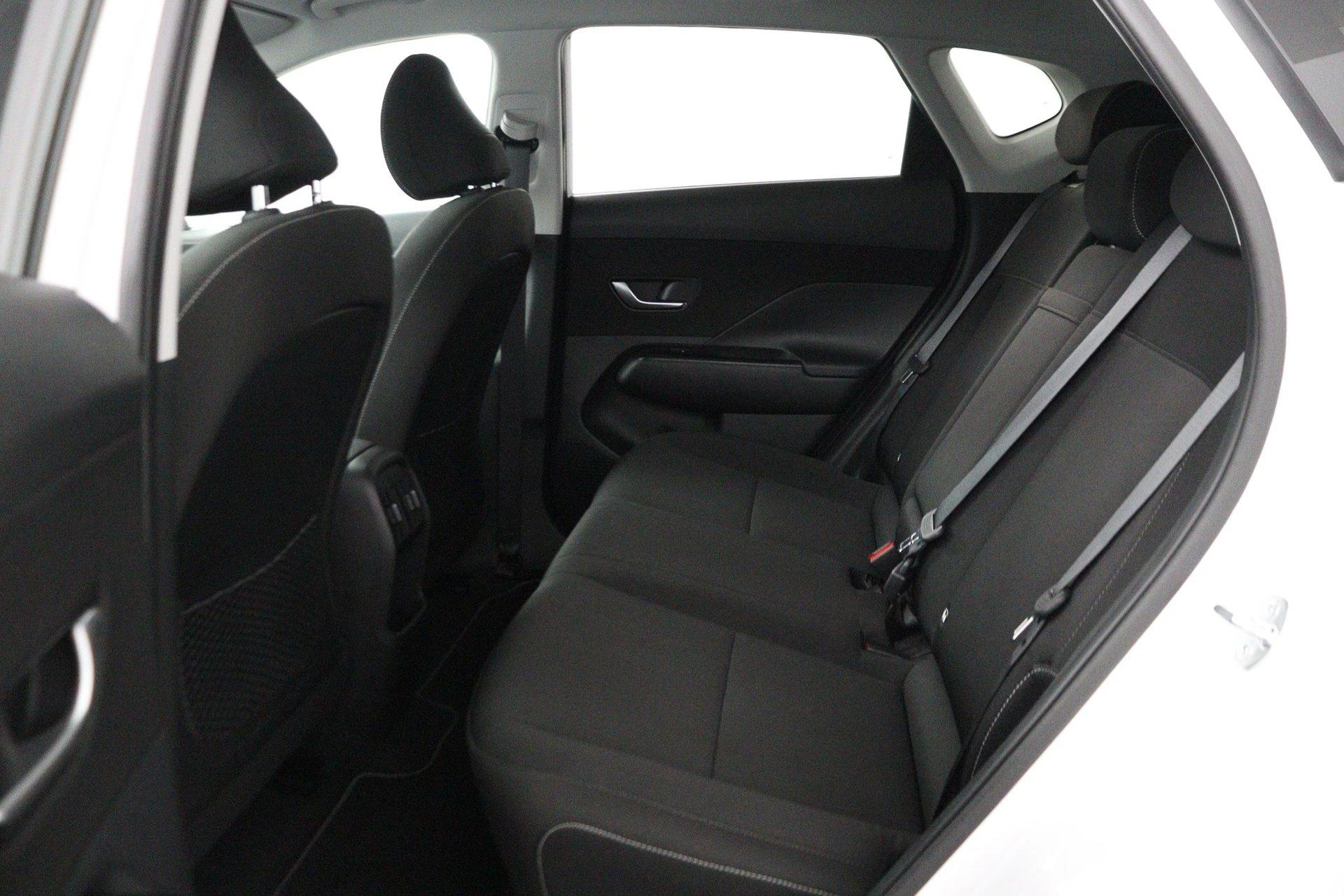 Hyundai-Kona-image-14