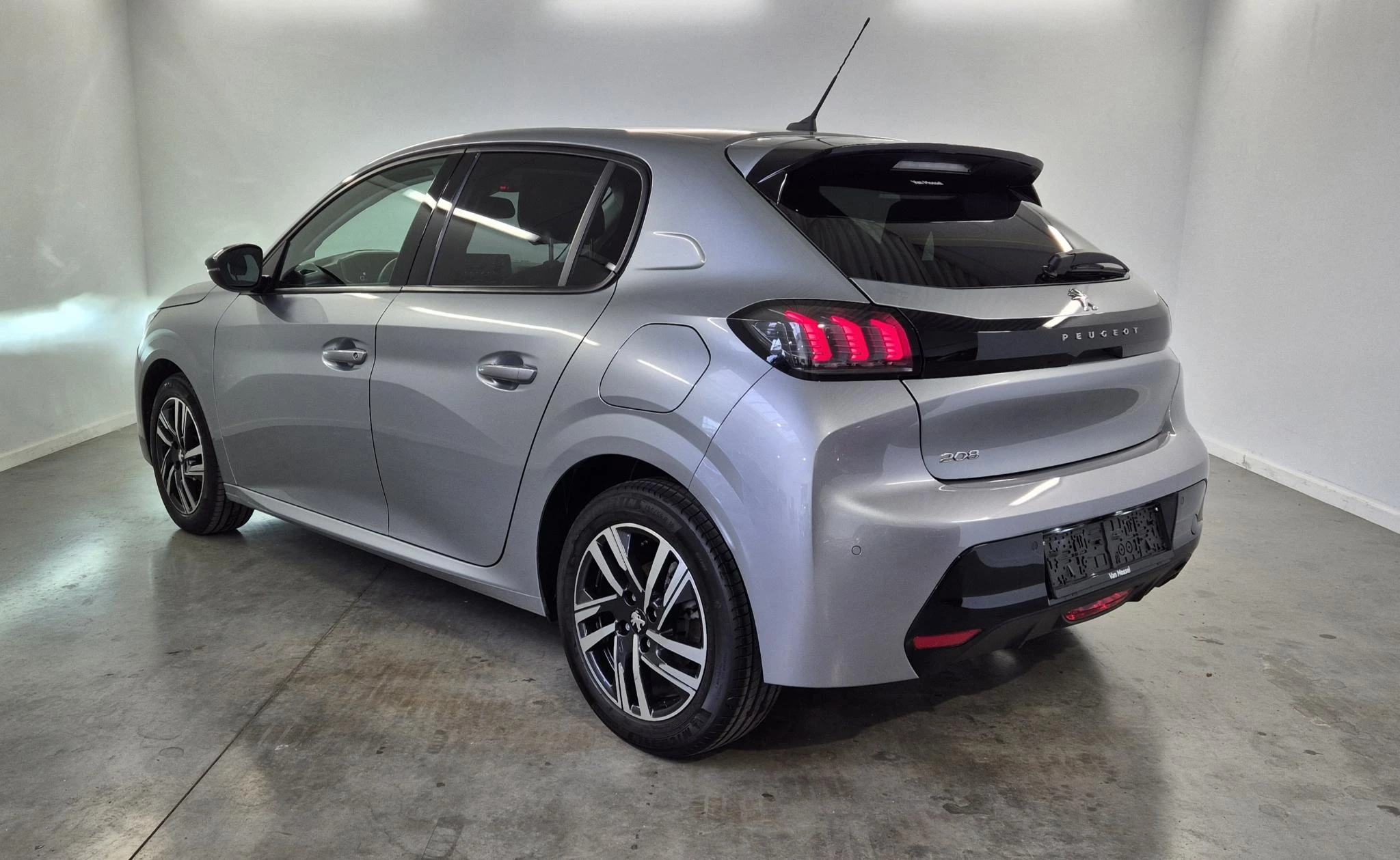 Peugeot 208 1.2 100PK MAN6 Allure