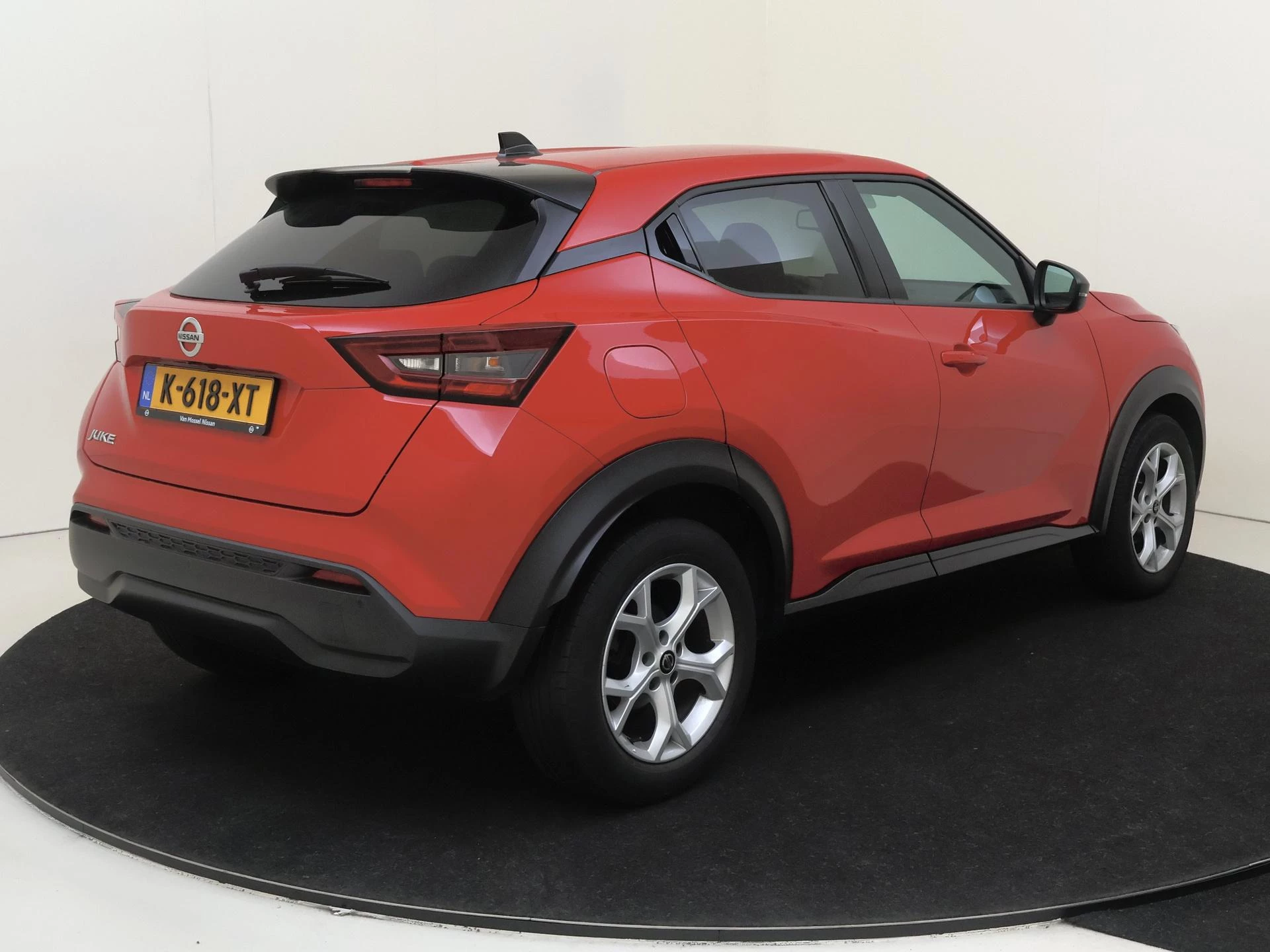 Nissan Juke 1.0 DIG-T N-Connecta