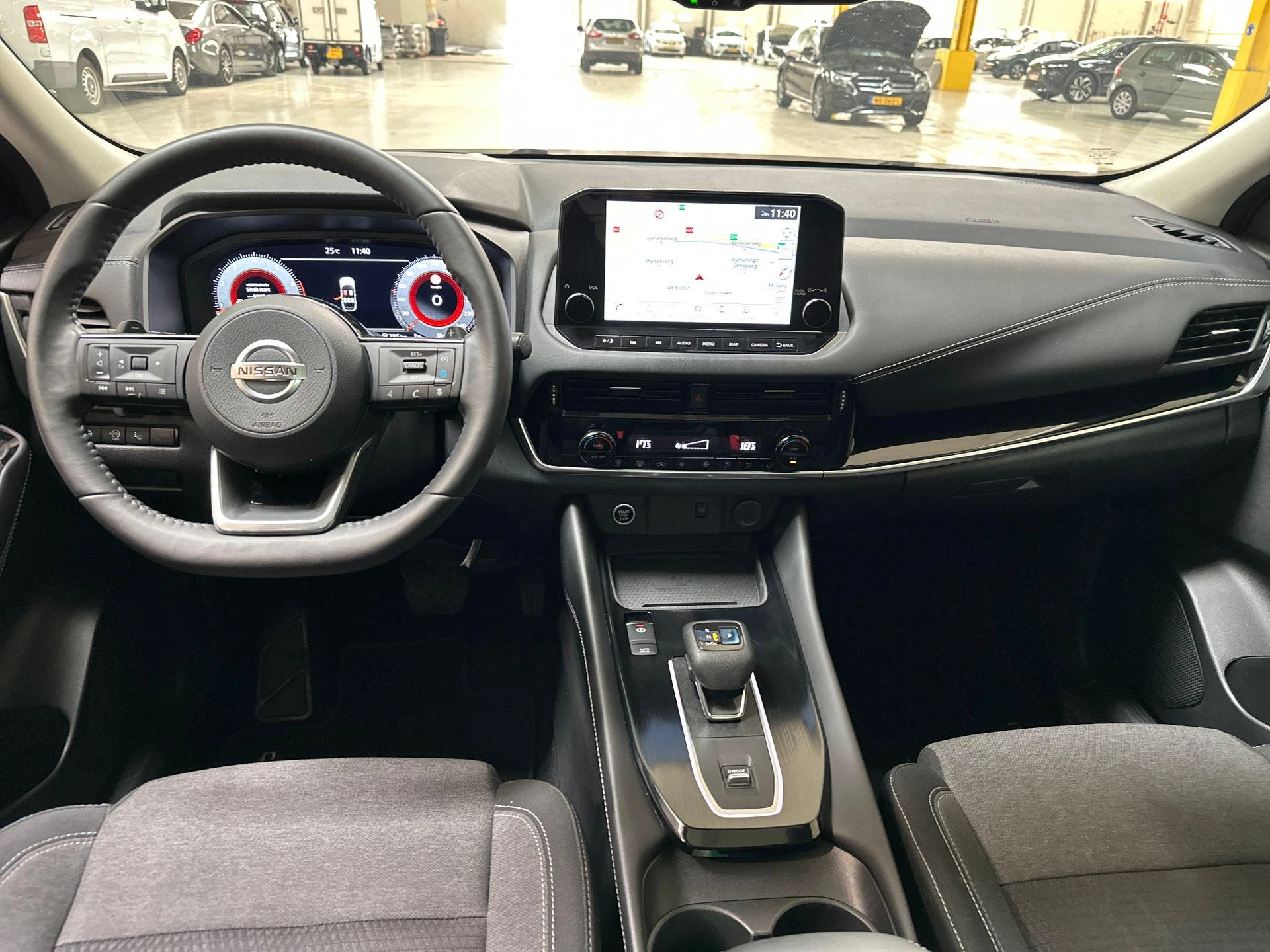 Nissan-QASHQAI-image-13