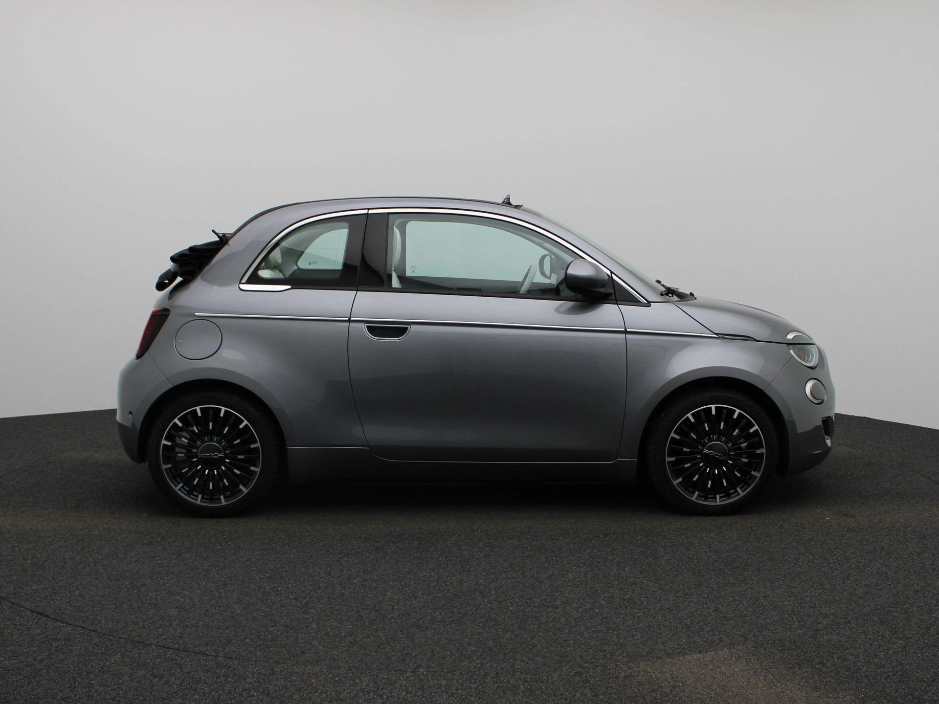 Fiat-500e-image-5