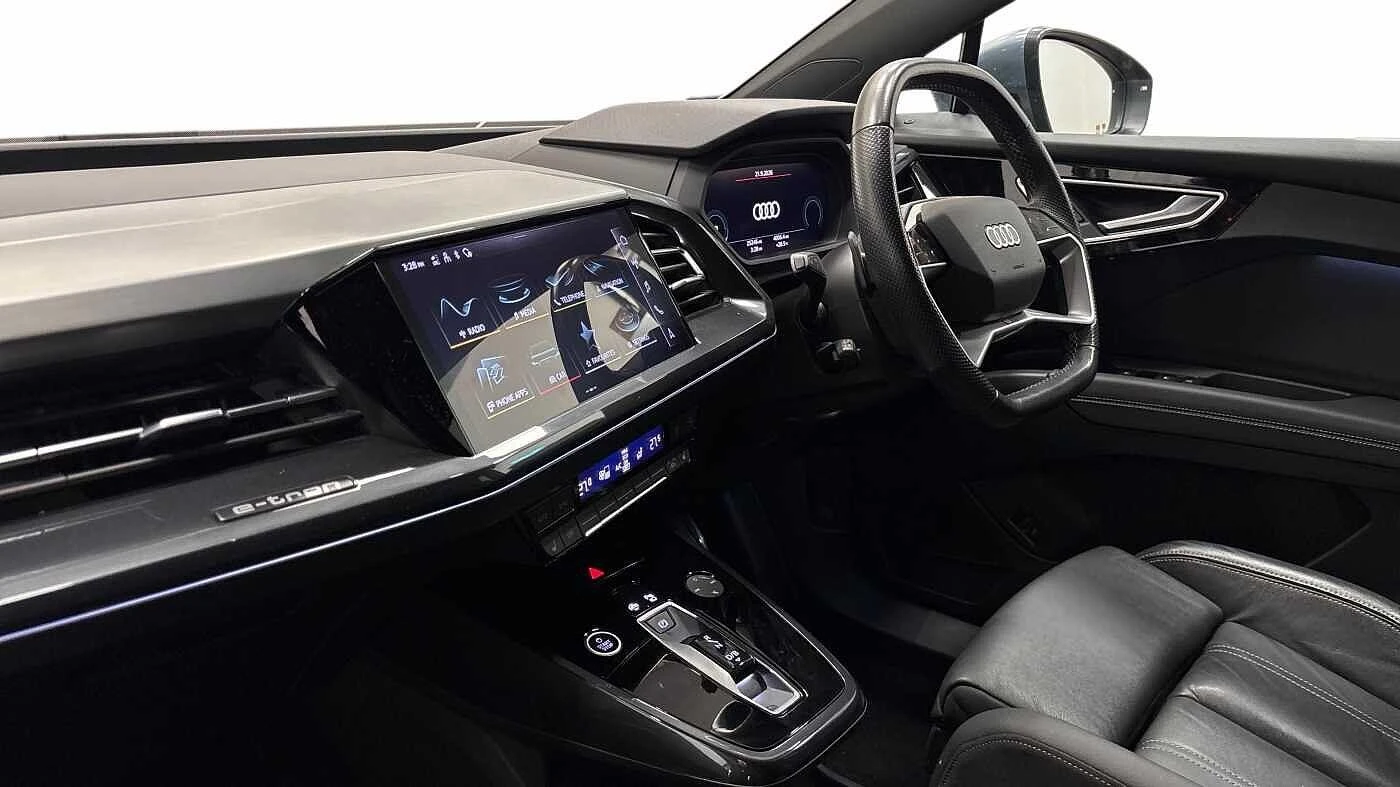 Audi-Q4 e-tron-image-1