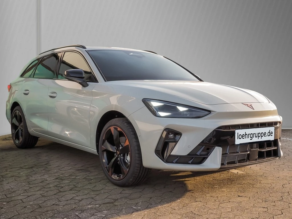 CUPRA Leon Sportstourer ST 1.5 eTSI UPE 50.275 Dynamic