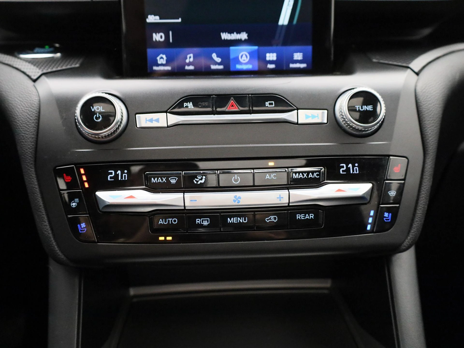 Ford-Explorer-image-17