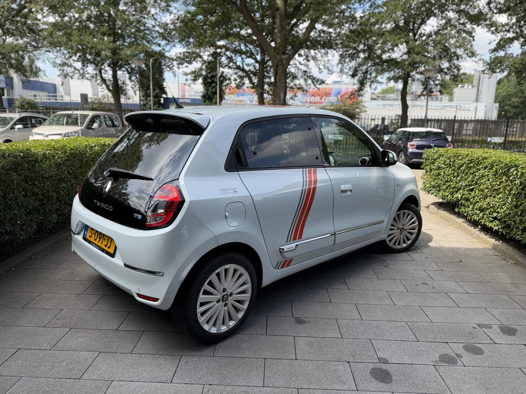 Renault Twingo Z.E. R80 Série Limitée Vibes