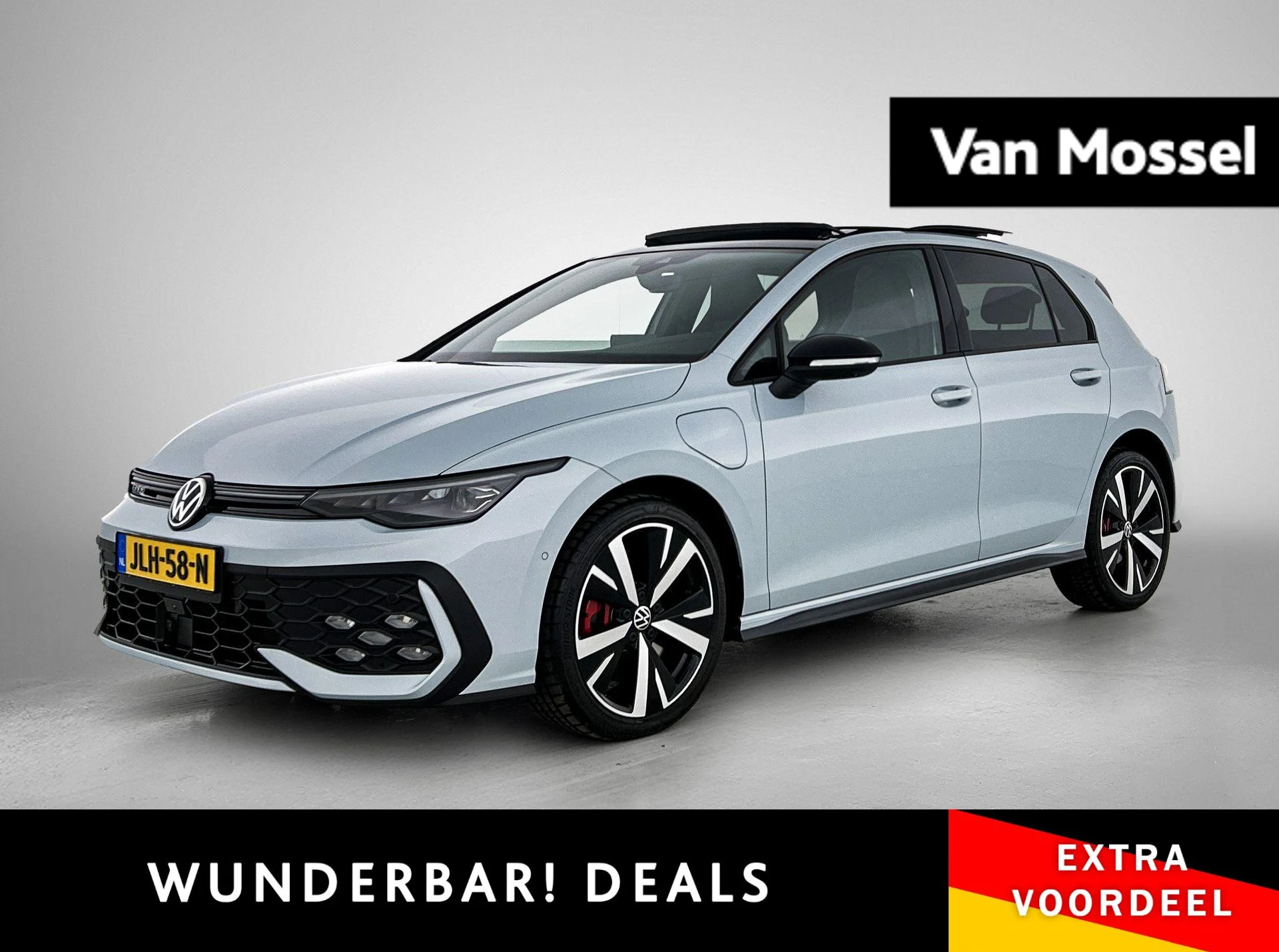 Volkswagen-Golf-image-0