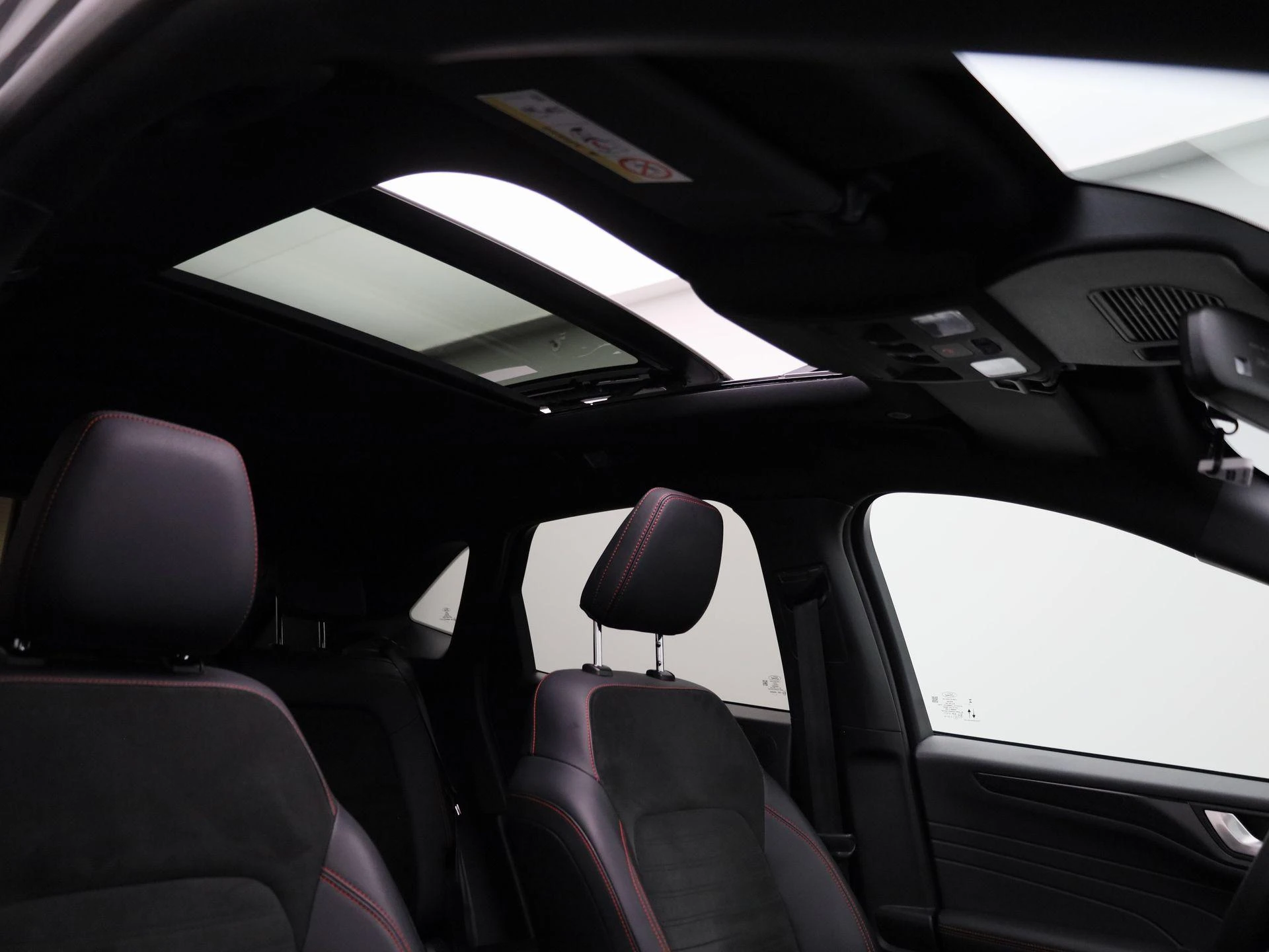 Ford-Kuga-image-49
