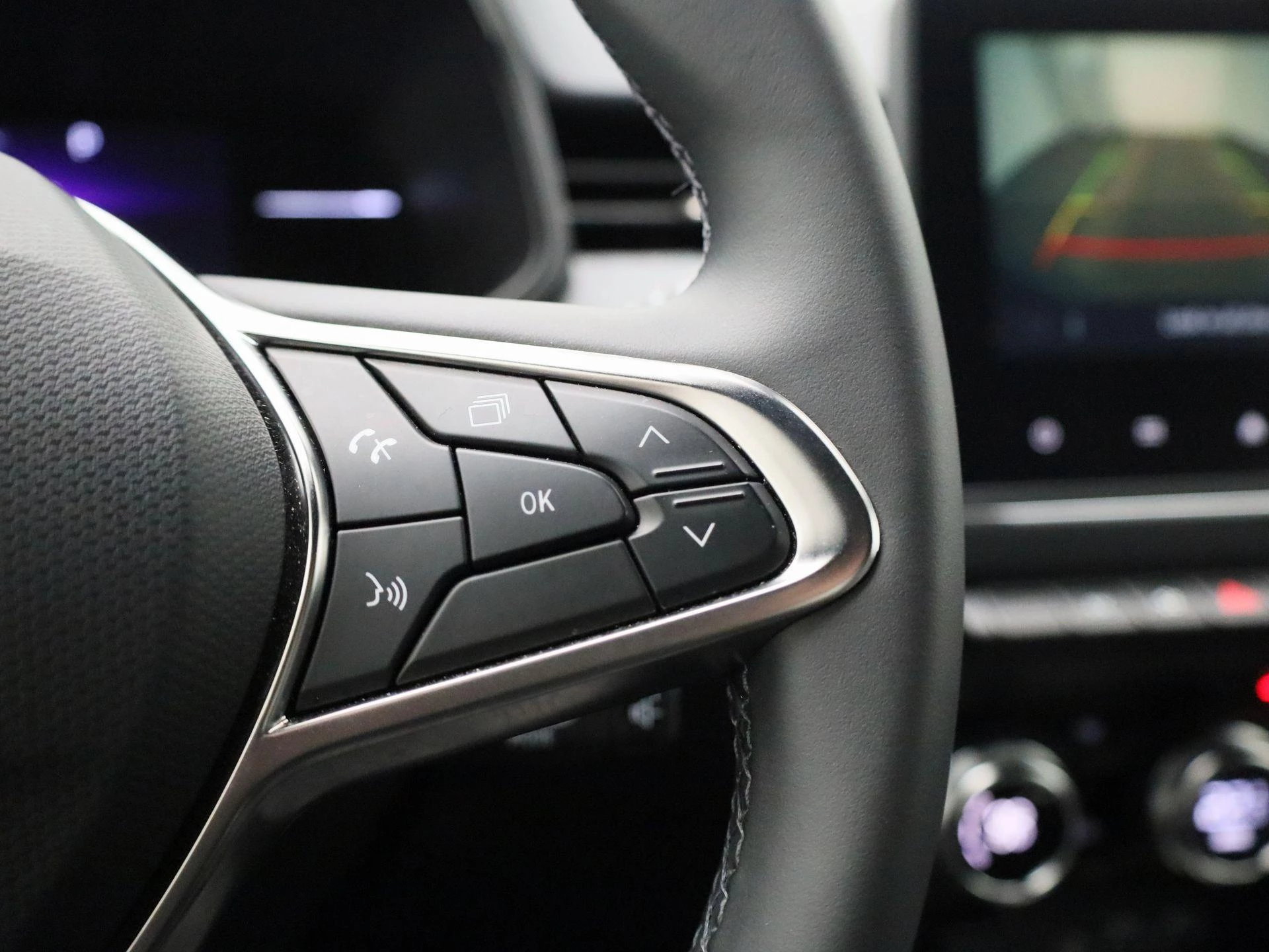 Renault-Clio-image-21