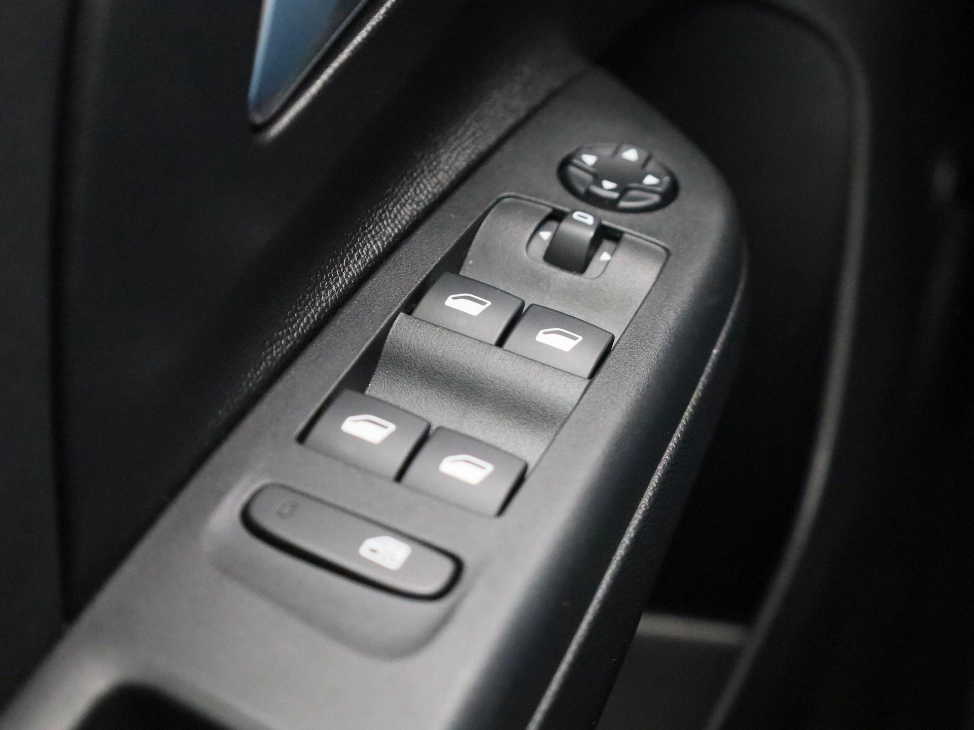 Opel-Corsa-e-image-25