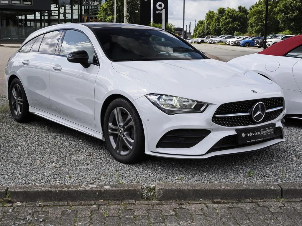 Mercedes-Benz-CLA 200 d-image-4