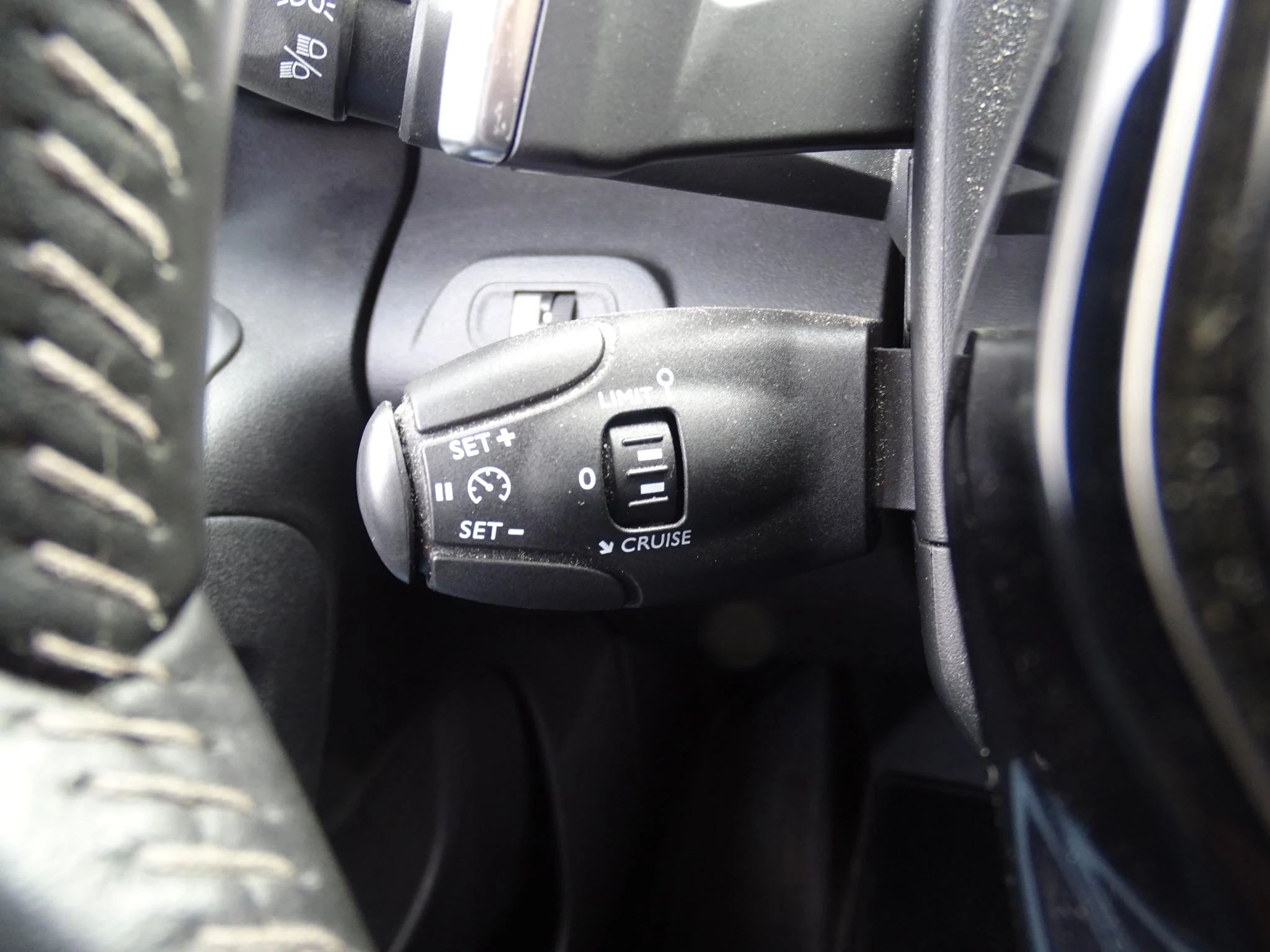 Peugeot-Partner-image-22