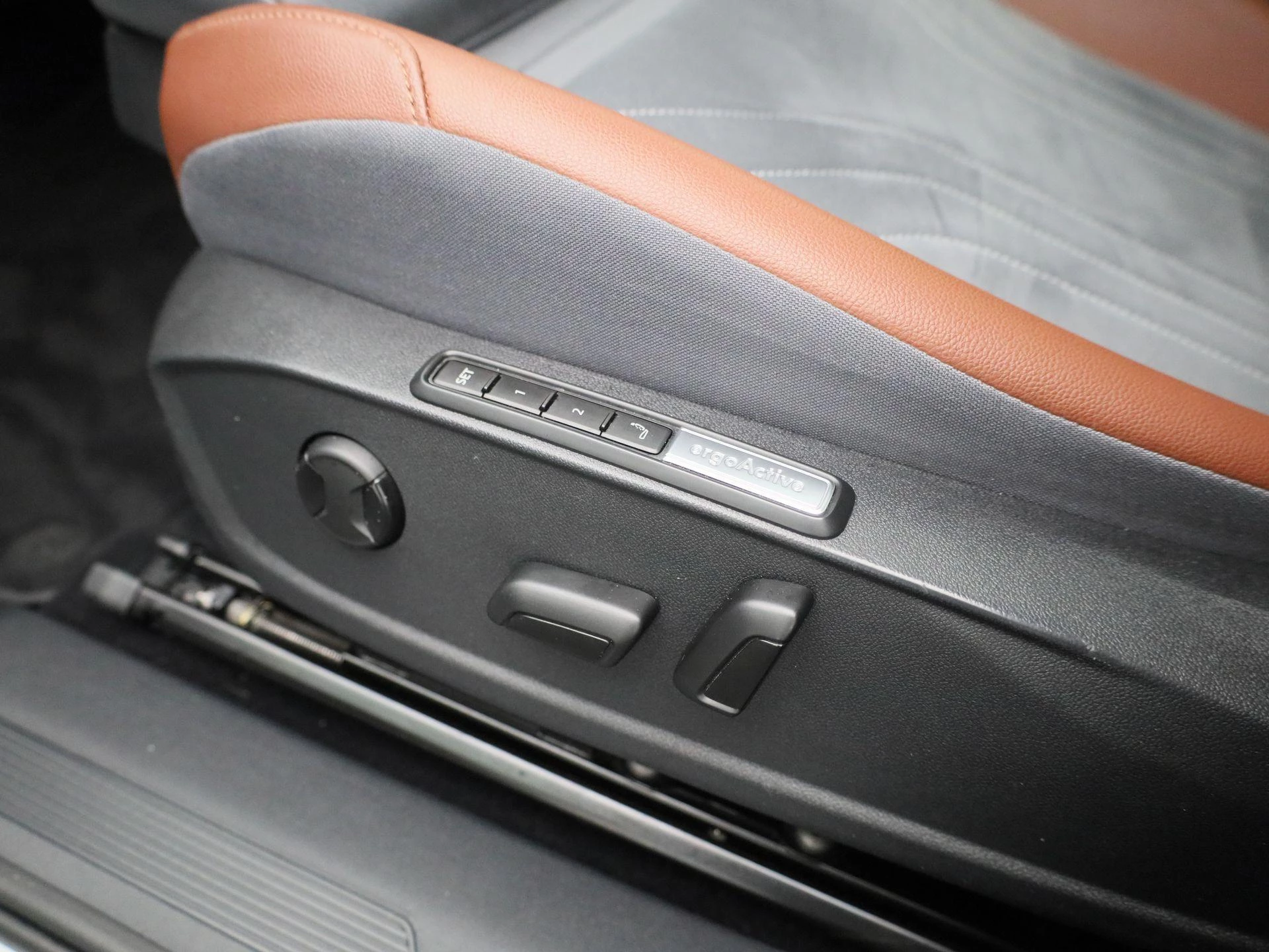 Volkswagen-ID.4-image-36