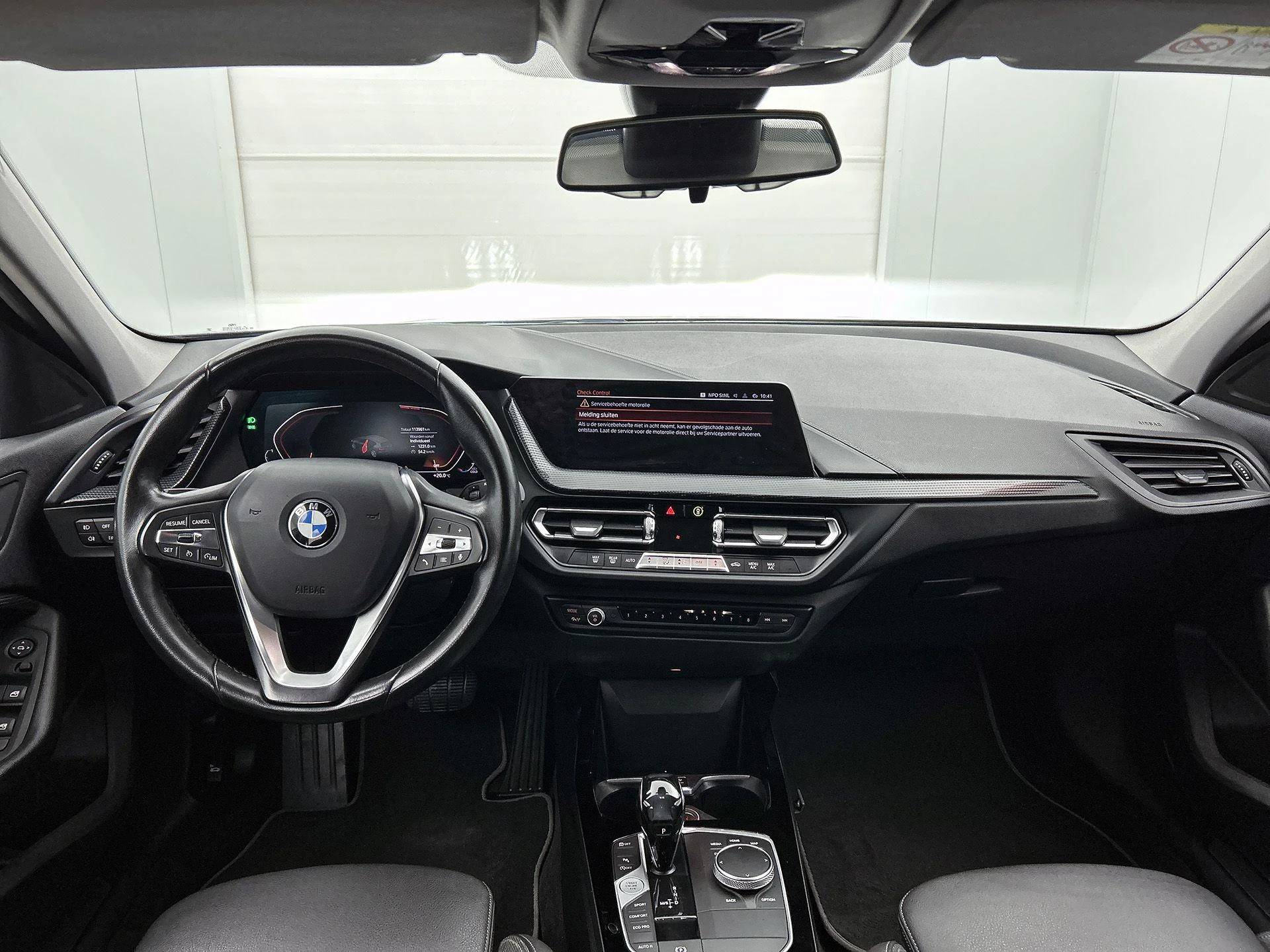 BMW-1 Serie-image-17