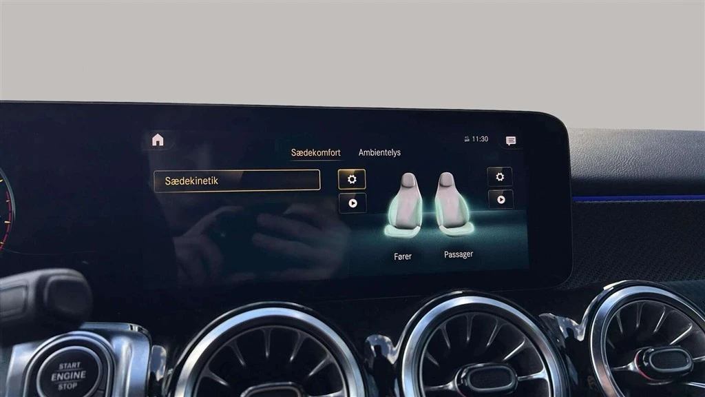 Mercedes-Benz-GLB-image-16