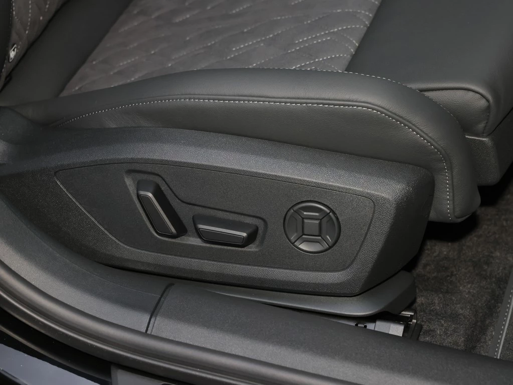 Audi A5 Avant e-hybrid quattro