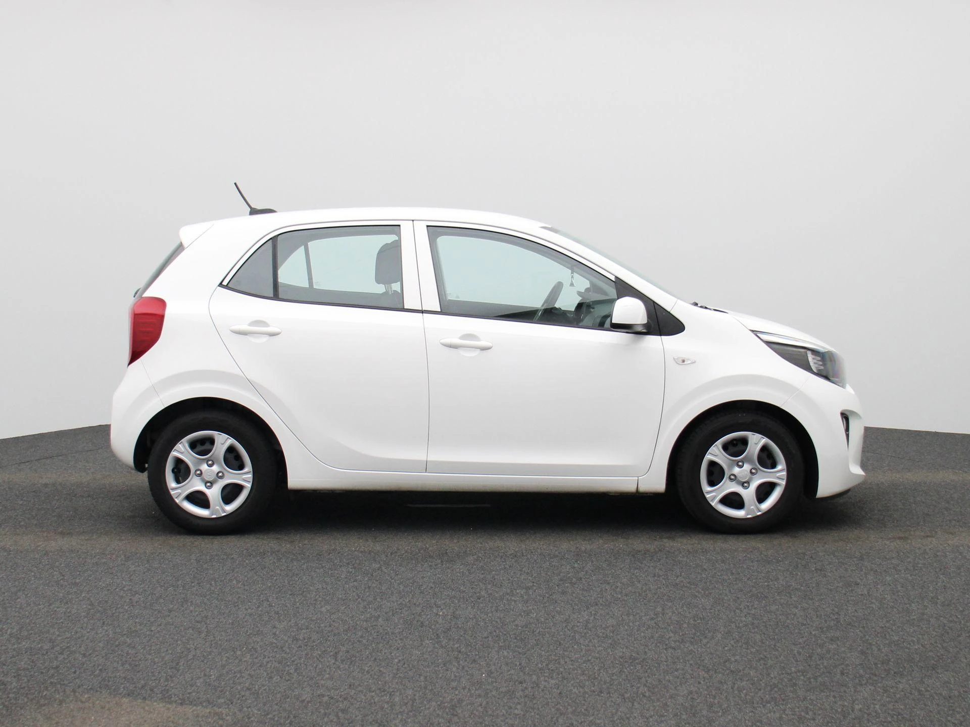Kia-Picanto-image-5