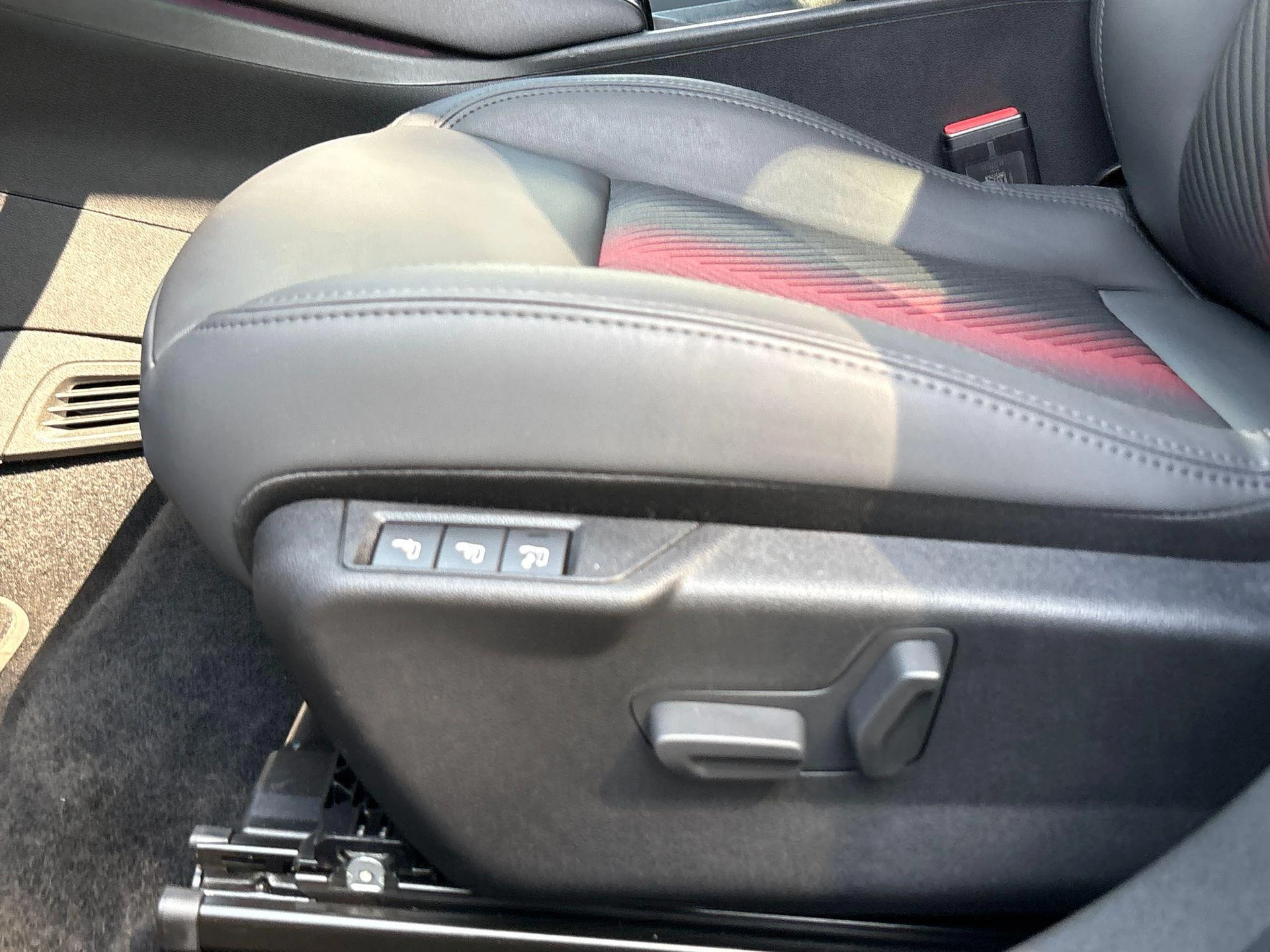 Alfa Romeo Junior 1.2 Turbo Hybrid Ibrida Speciale