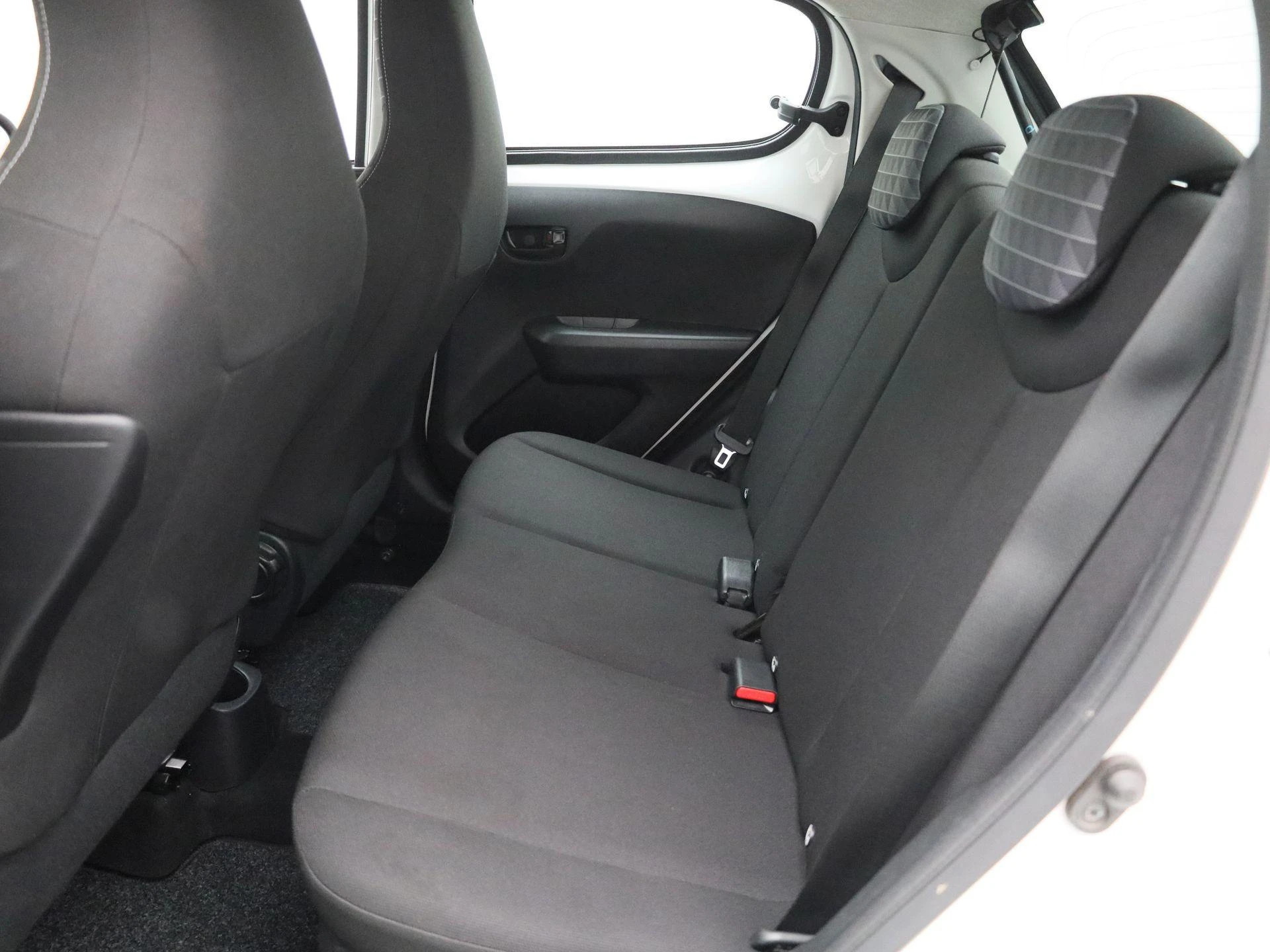 Peugeot-108-image-10
