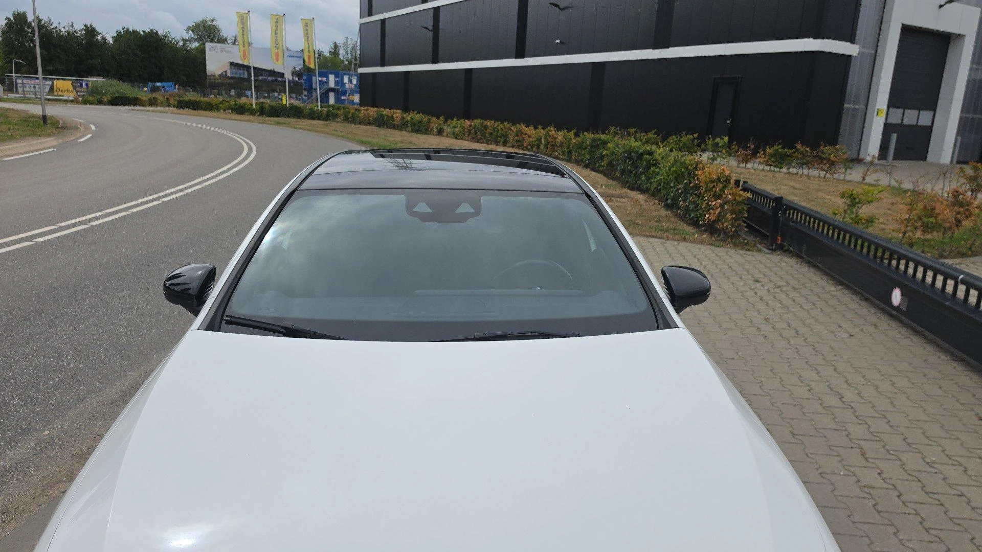Mercedes-Benz-A-Klasse-image-7