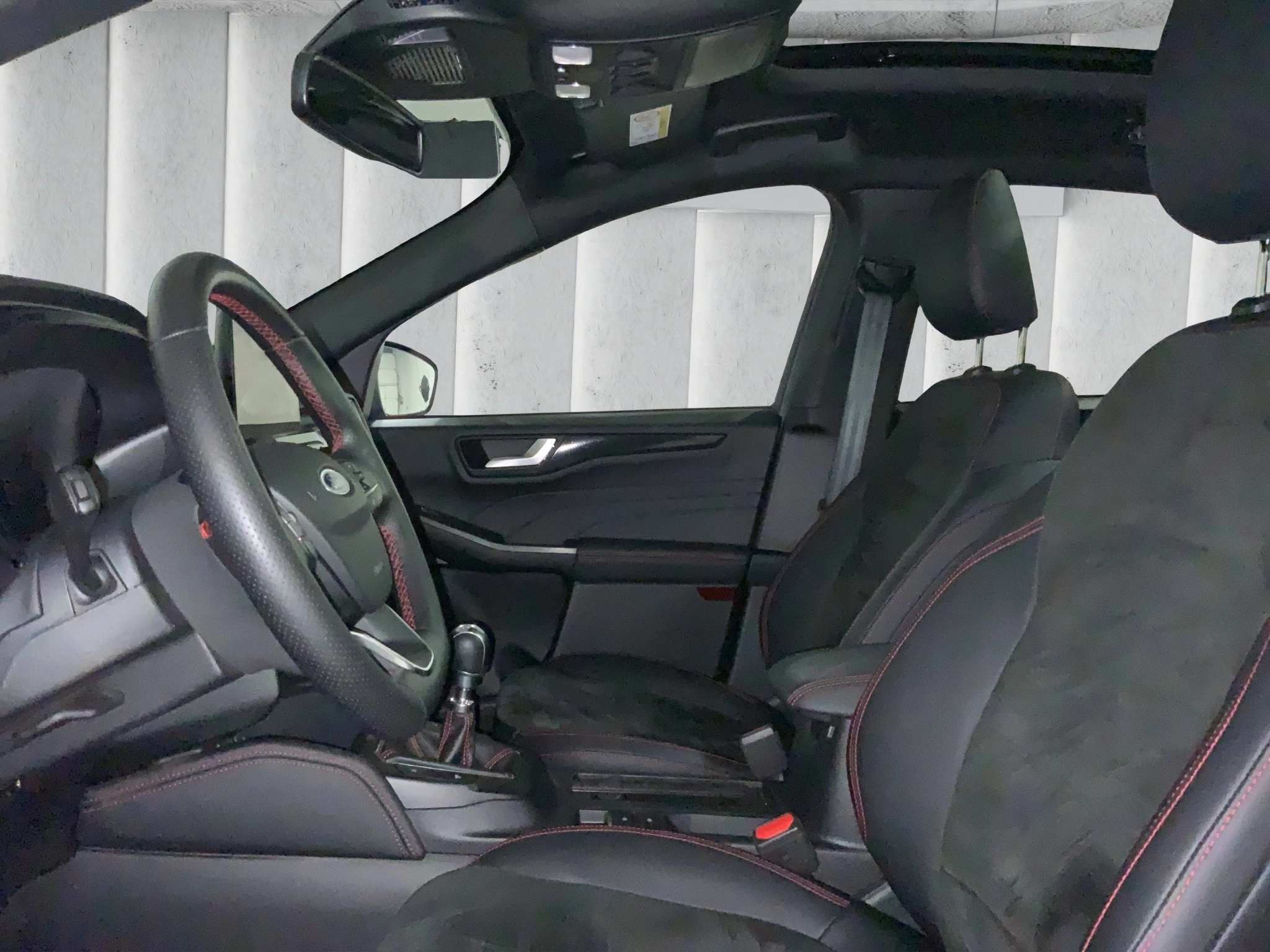 Ford Kuga ST-Line X*PANO*AHK*KAM*ACC*NAVI*SOUND-SYS.
