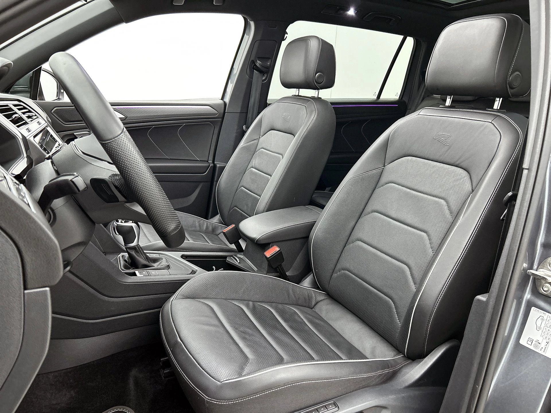 Volkswagen-Tiguan-image-44