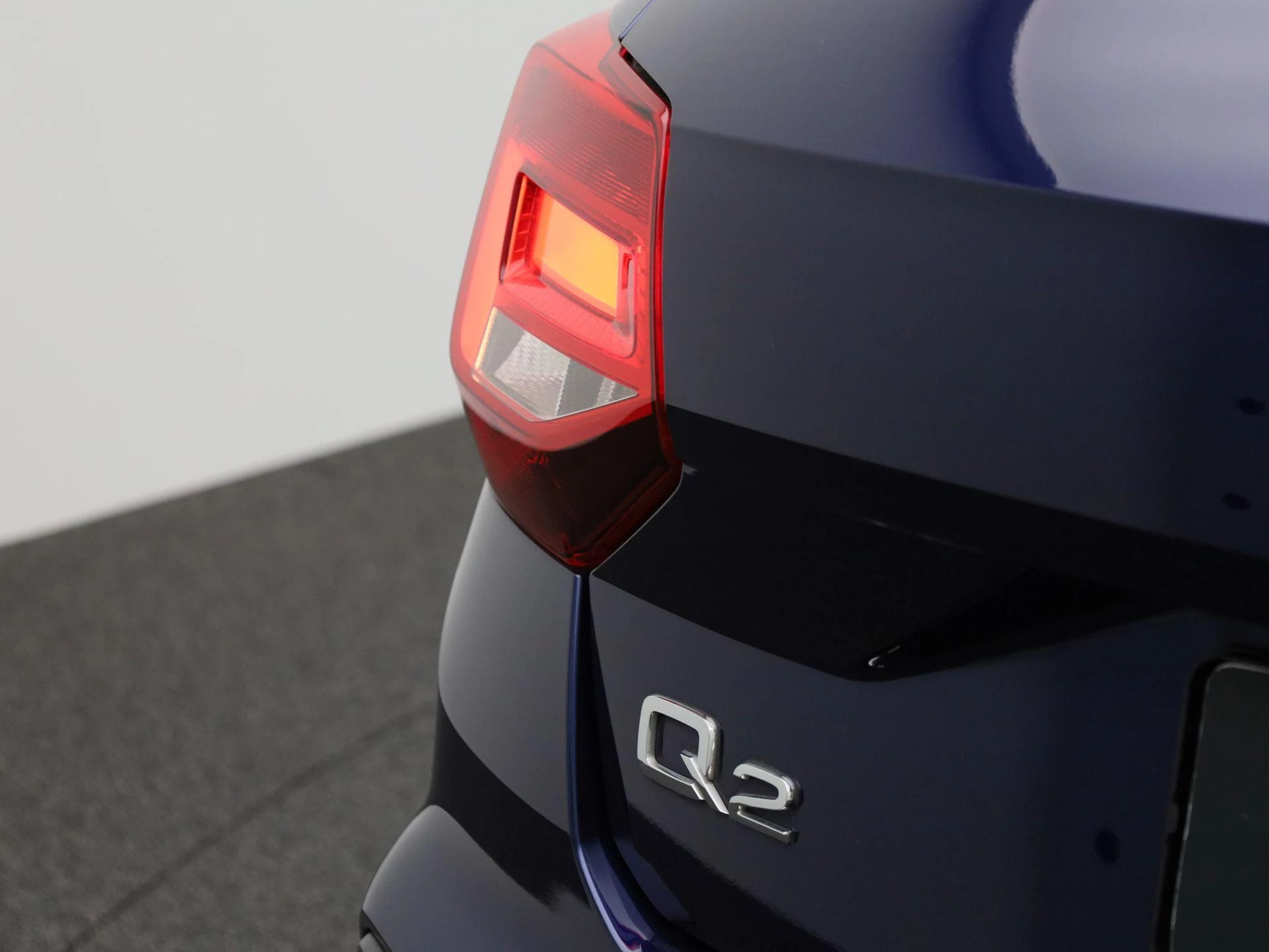 Audi Q2 2.0 30 TDI 85kW S tron Zetelverw. | Camera | Cruis