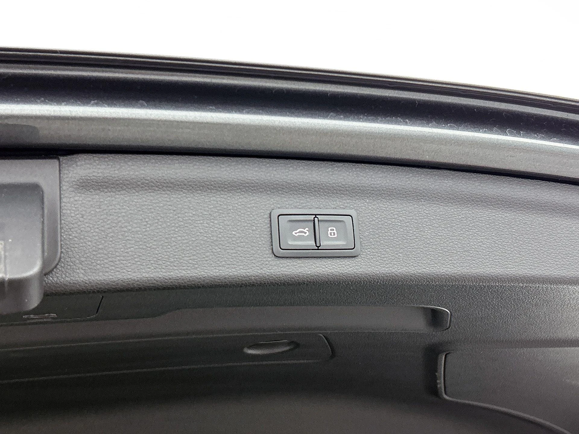 Audi Q3 40 TFSI quattro S Line 190 PK