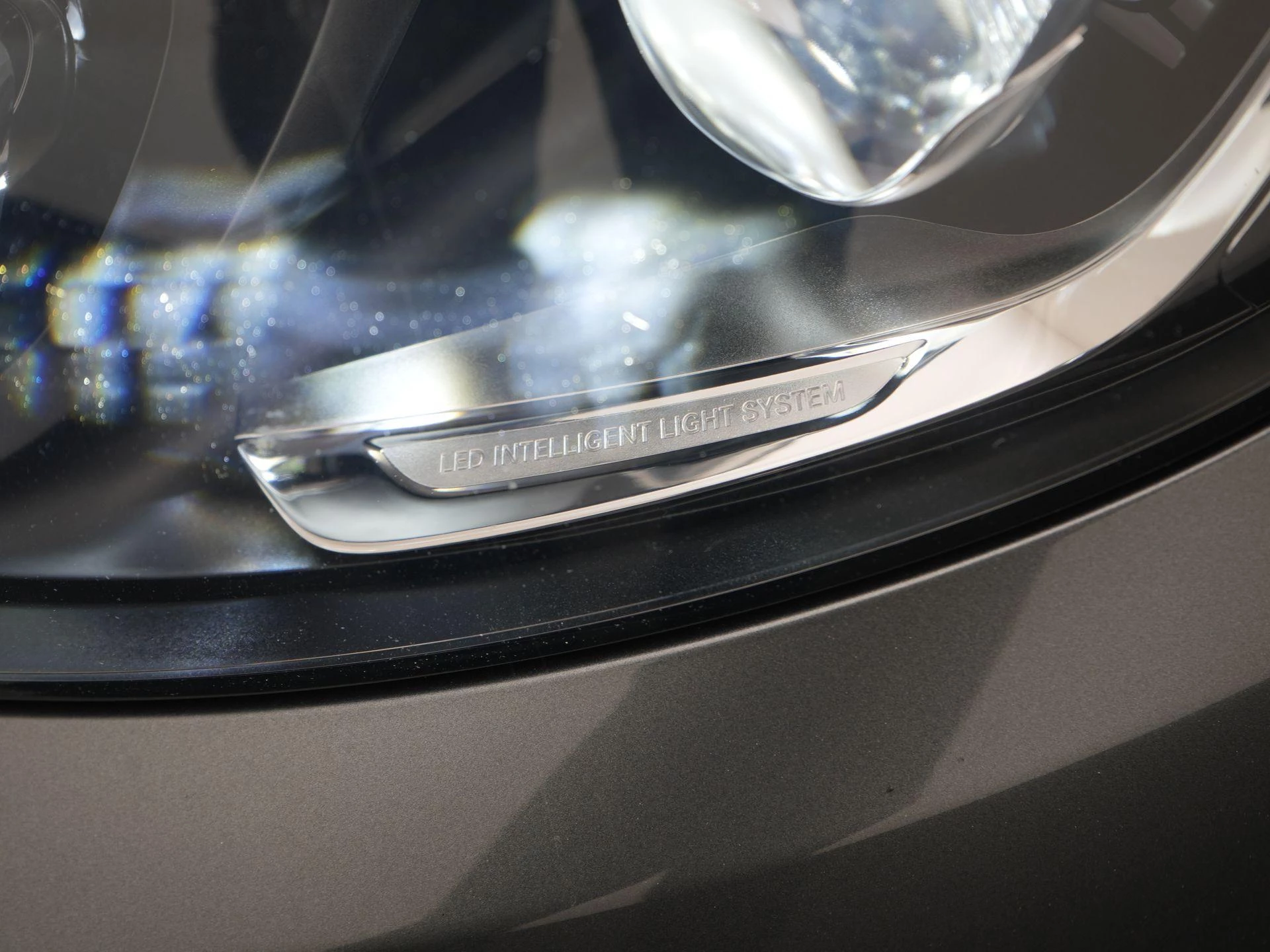 Mercedes-Benz-GLC-image-41