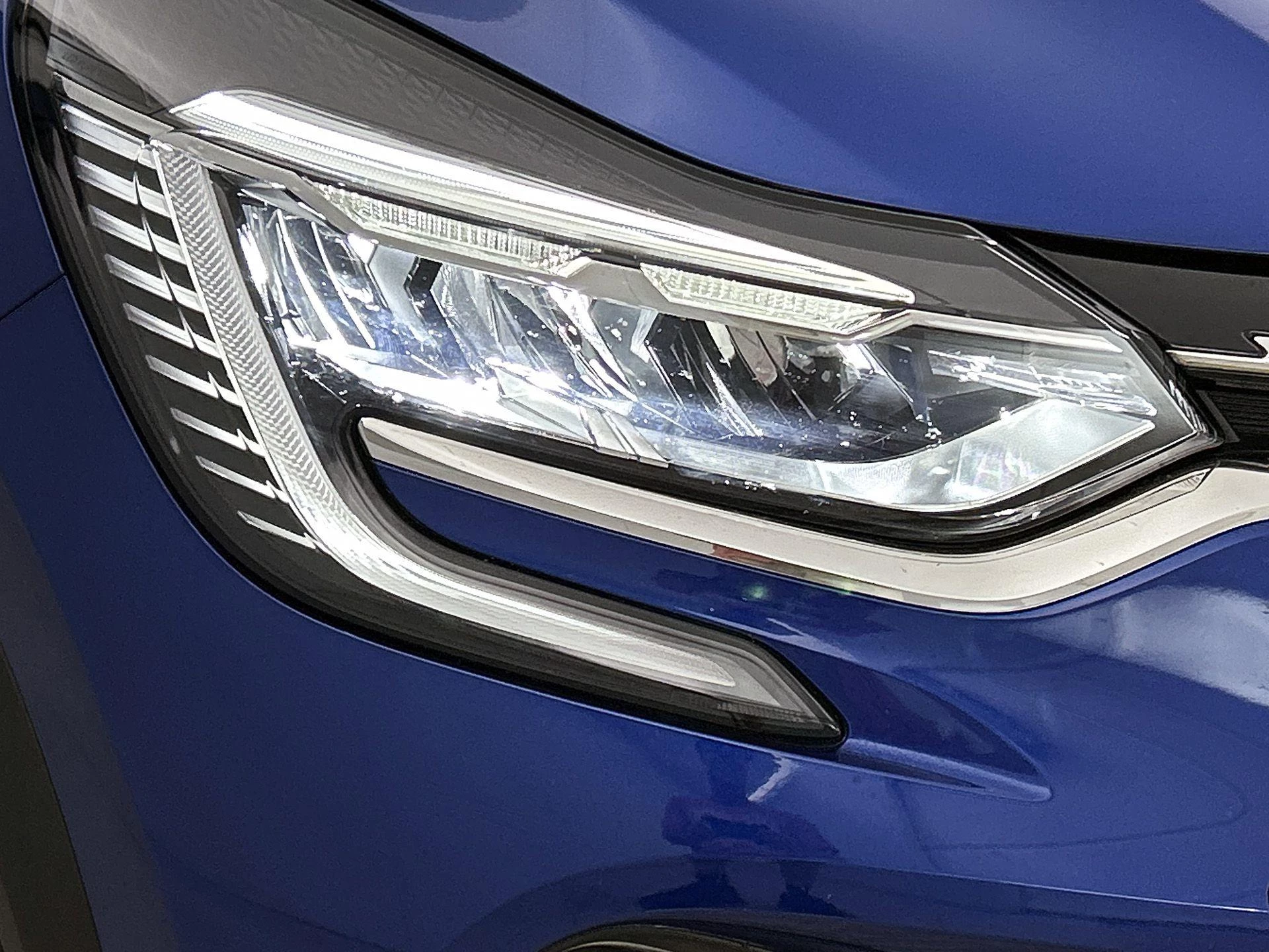Renault-Captur-image-24