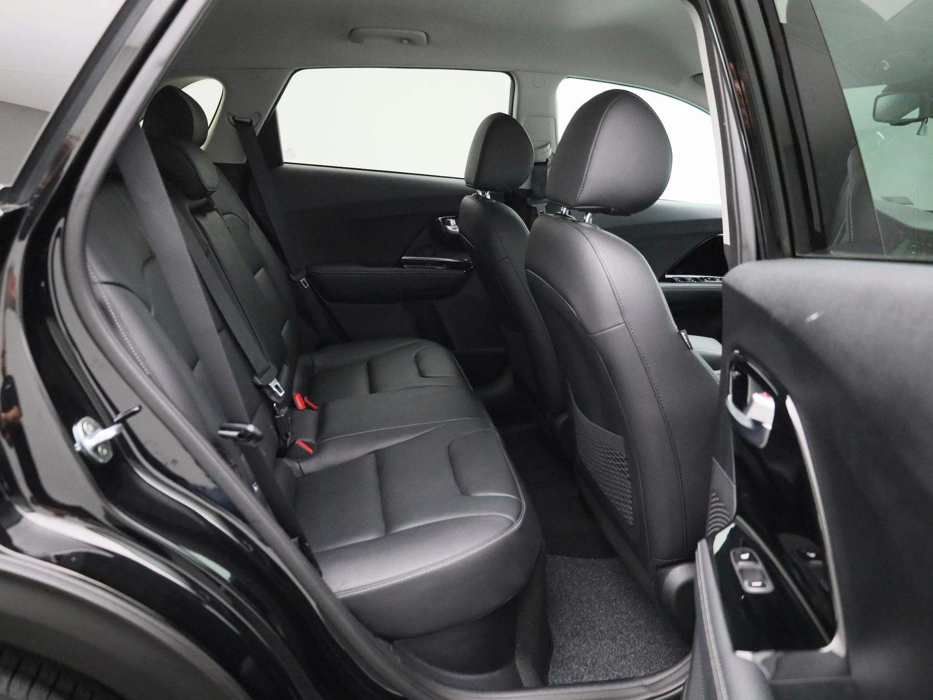 Kia-Niro-image-36