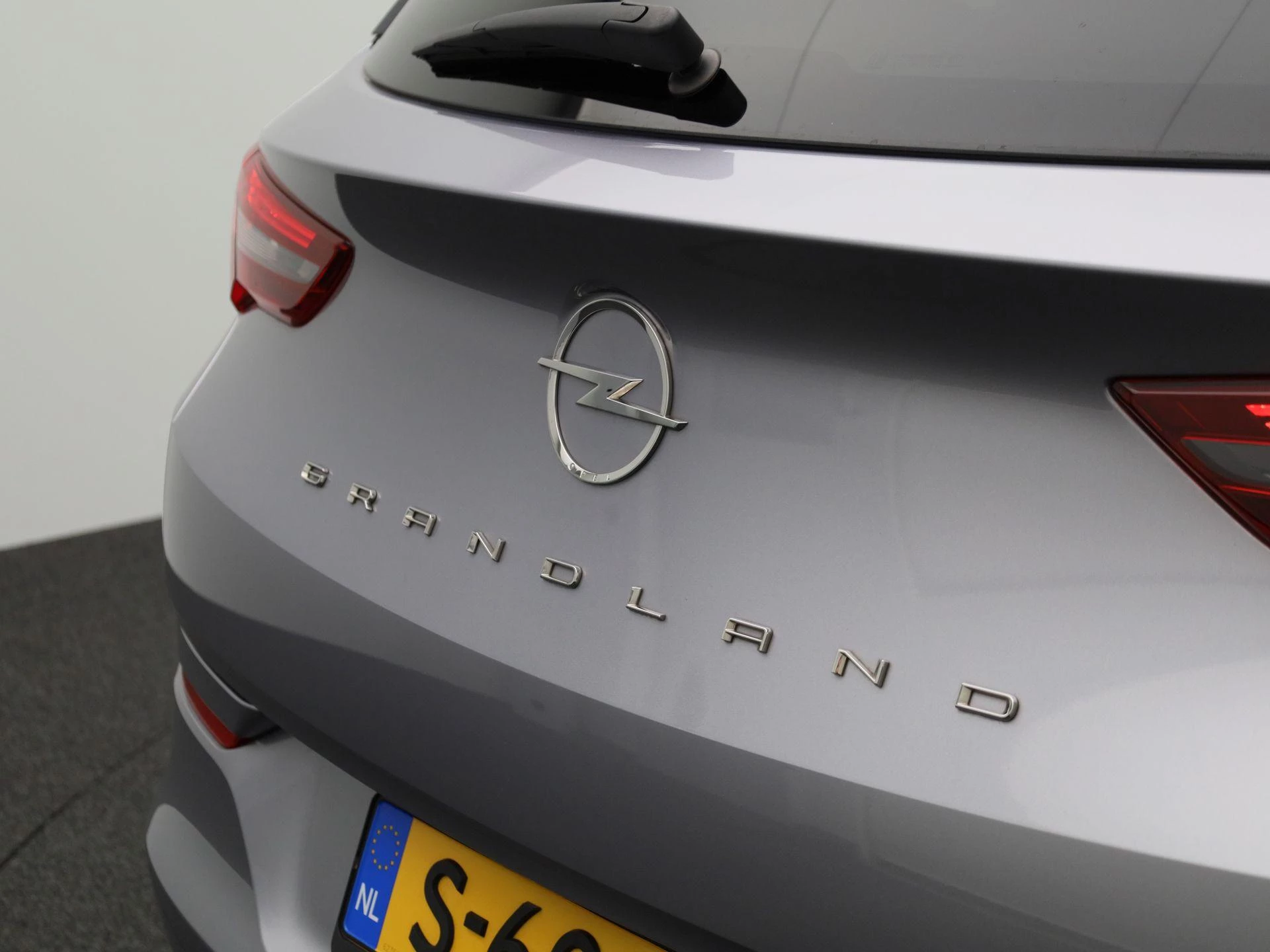 Opel-Grandland-image-34