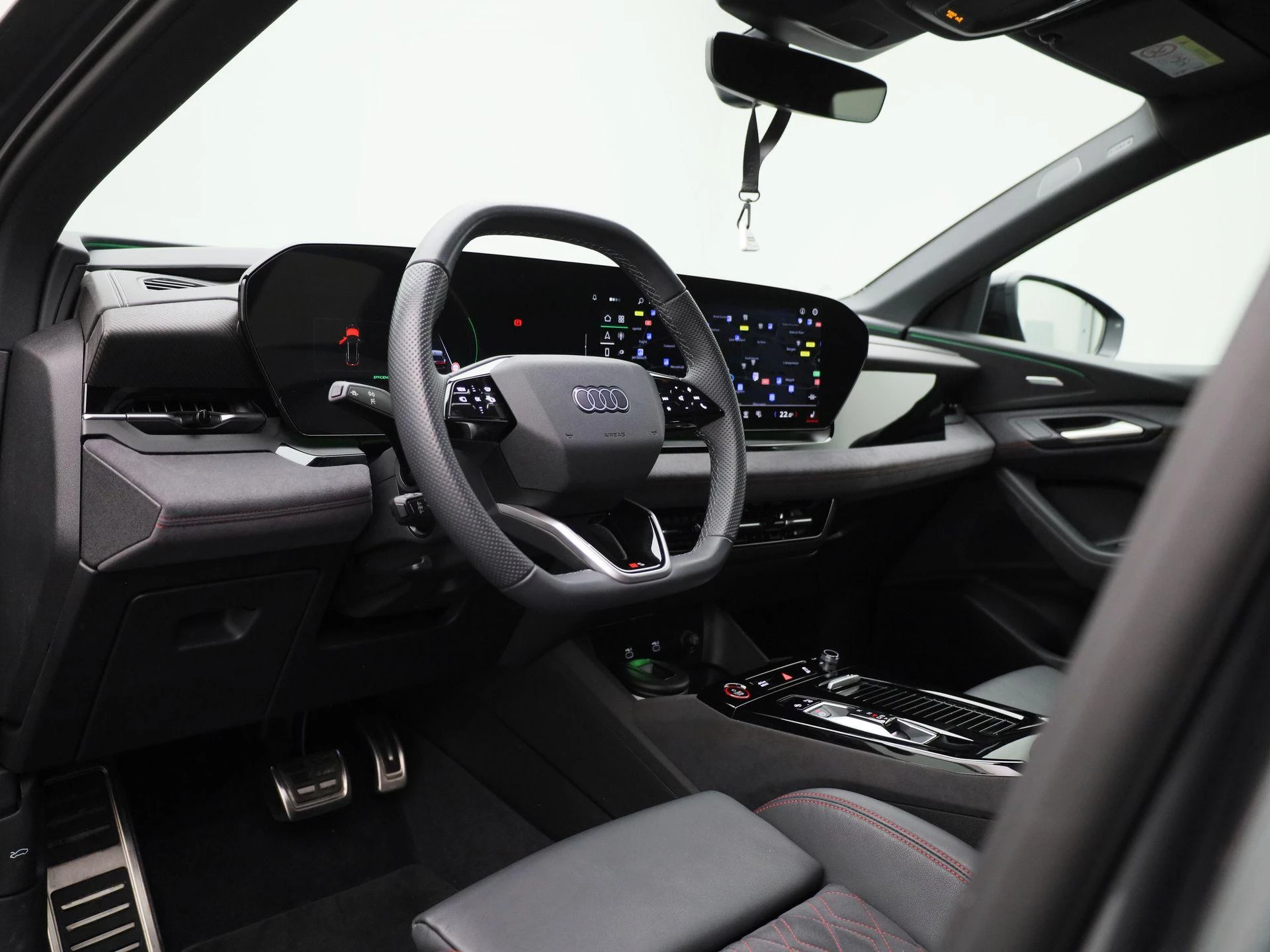 Audi SQ6 e-tron quattro 100 kWh