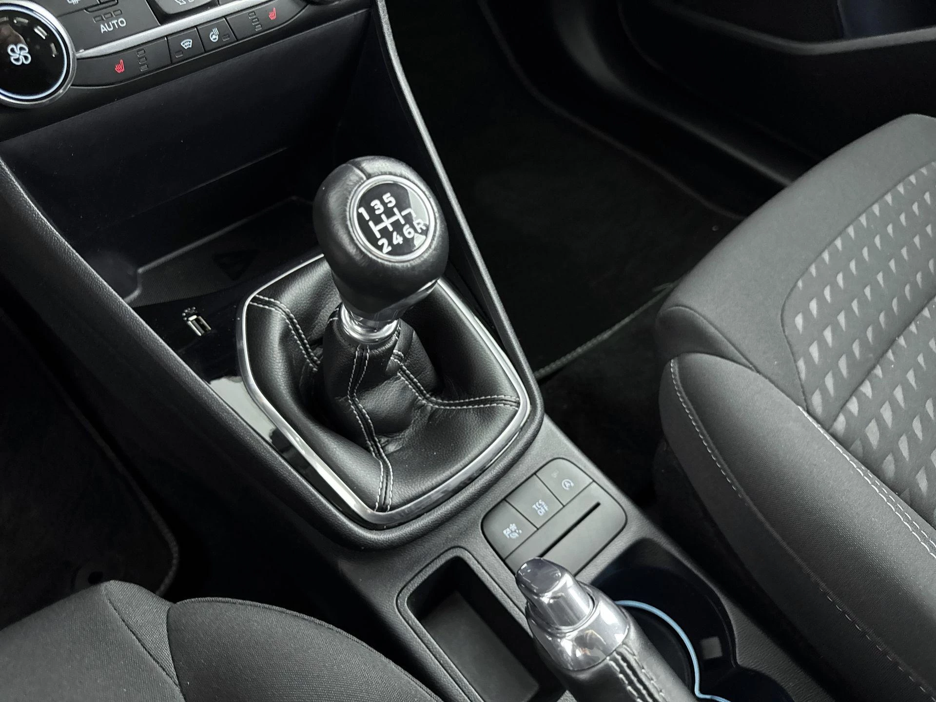 Ford-Fiesta-image-13