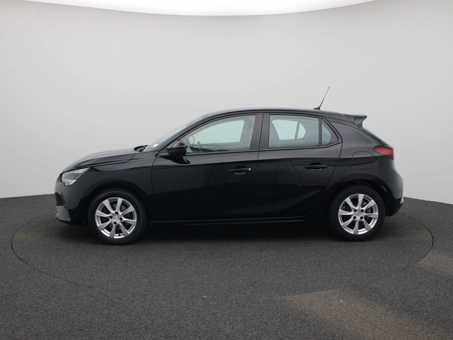 Opel-Corsa-image-5