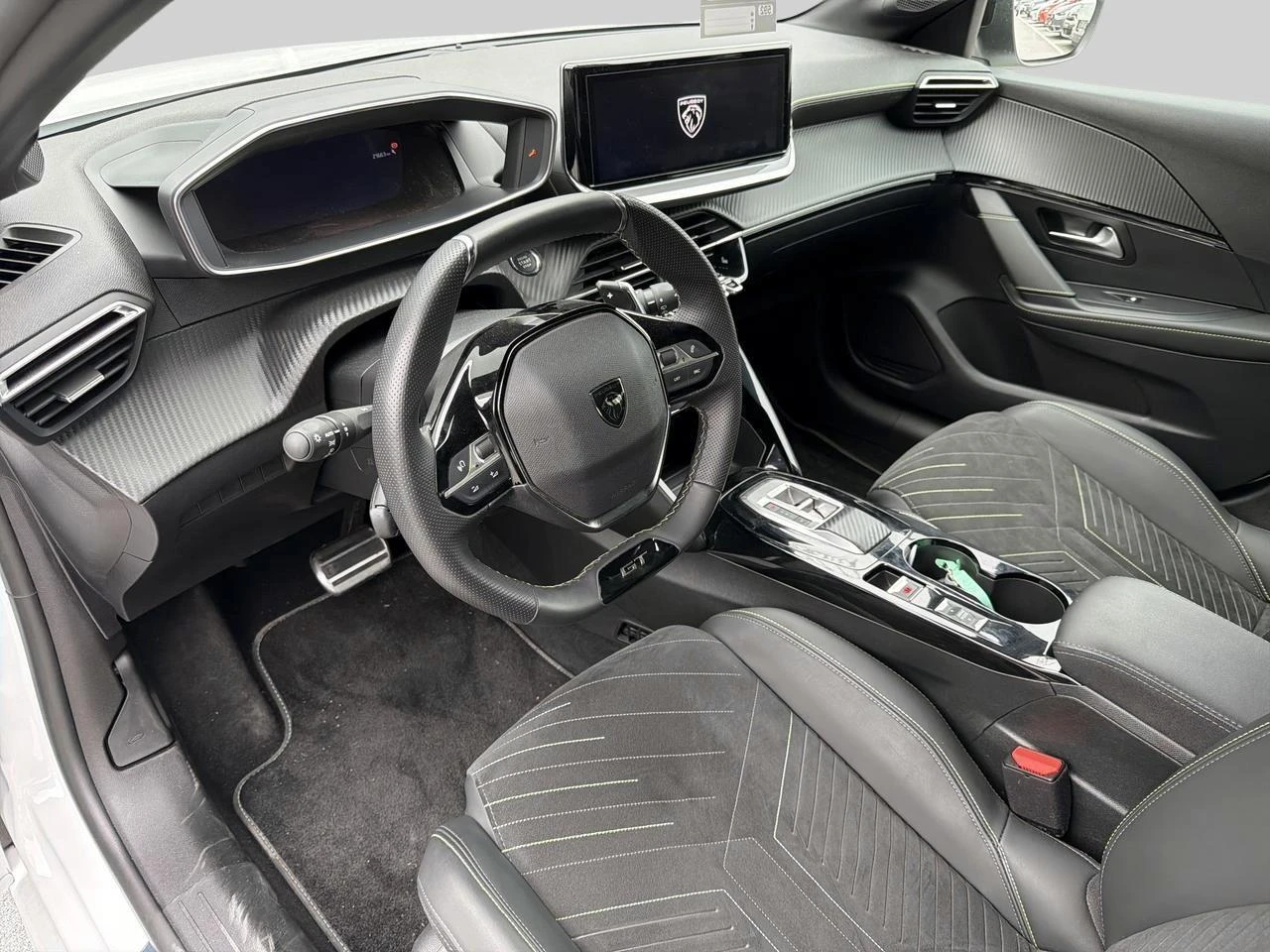 Peugeot-208-image-8