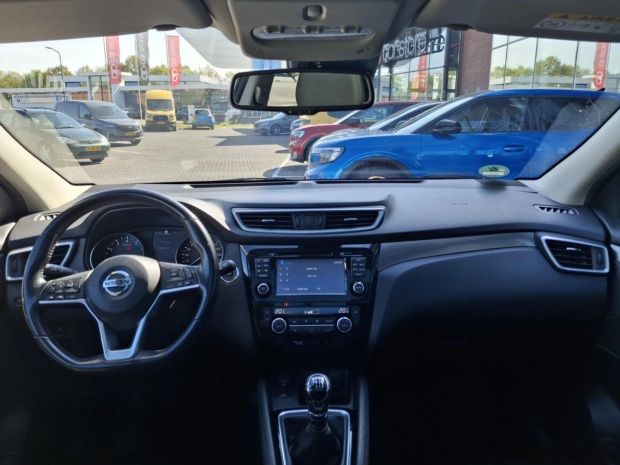 Nissan-QASHQAI-image-10