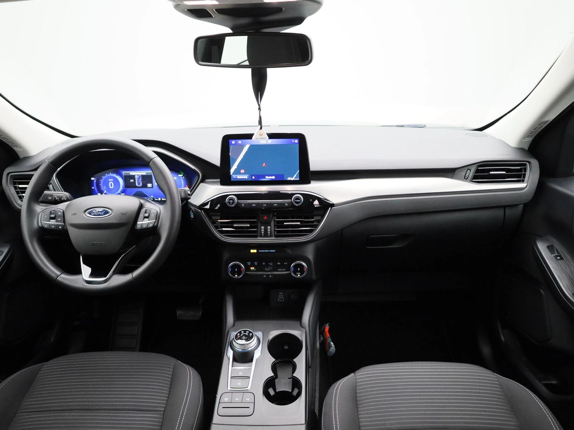 Ford-Kuga-image-31