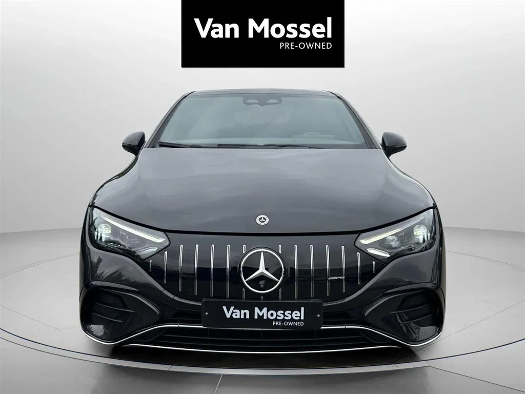 Mercedes-Benz-EQE-image-1