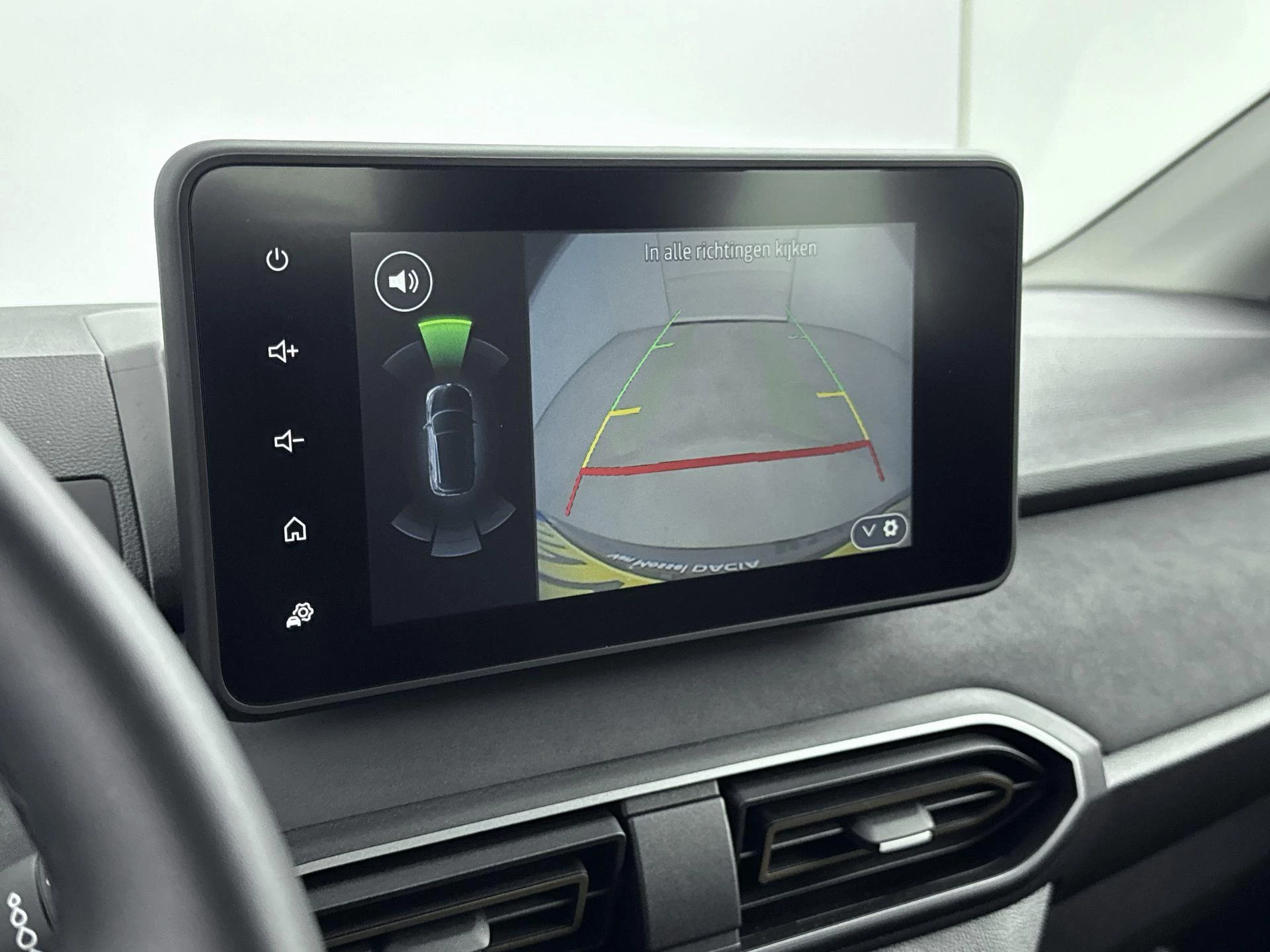 Dacia-Sandero Stepway-image-10